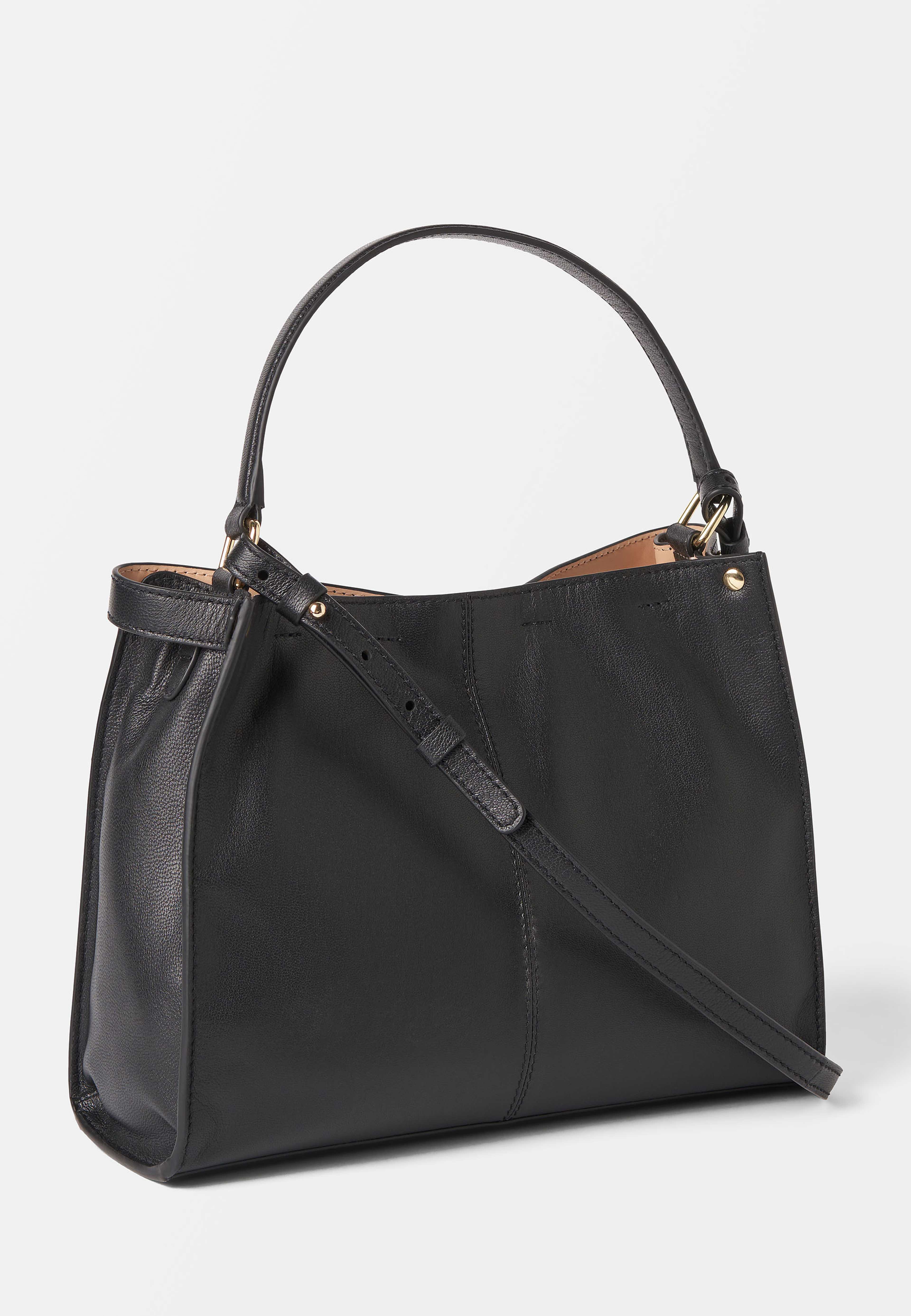 Voyaga yetganlar uchun suratga olingan video Xonanda Maksim avval jinsiy aloqada bolgan