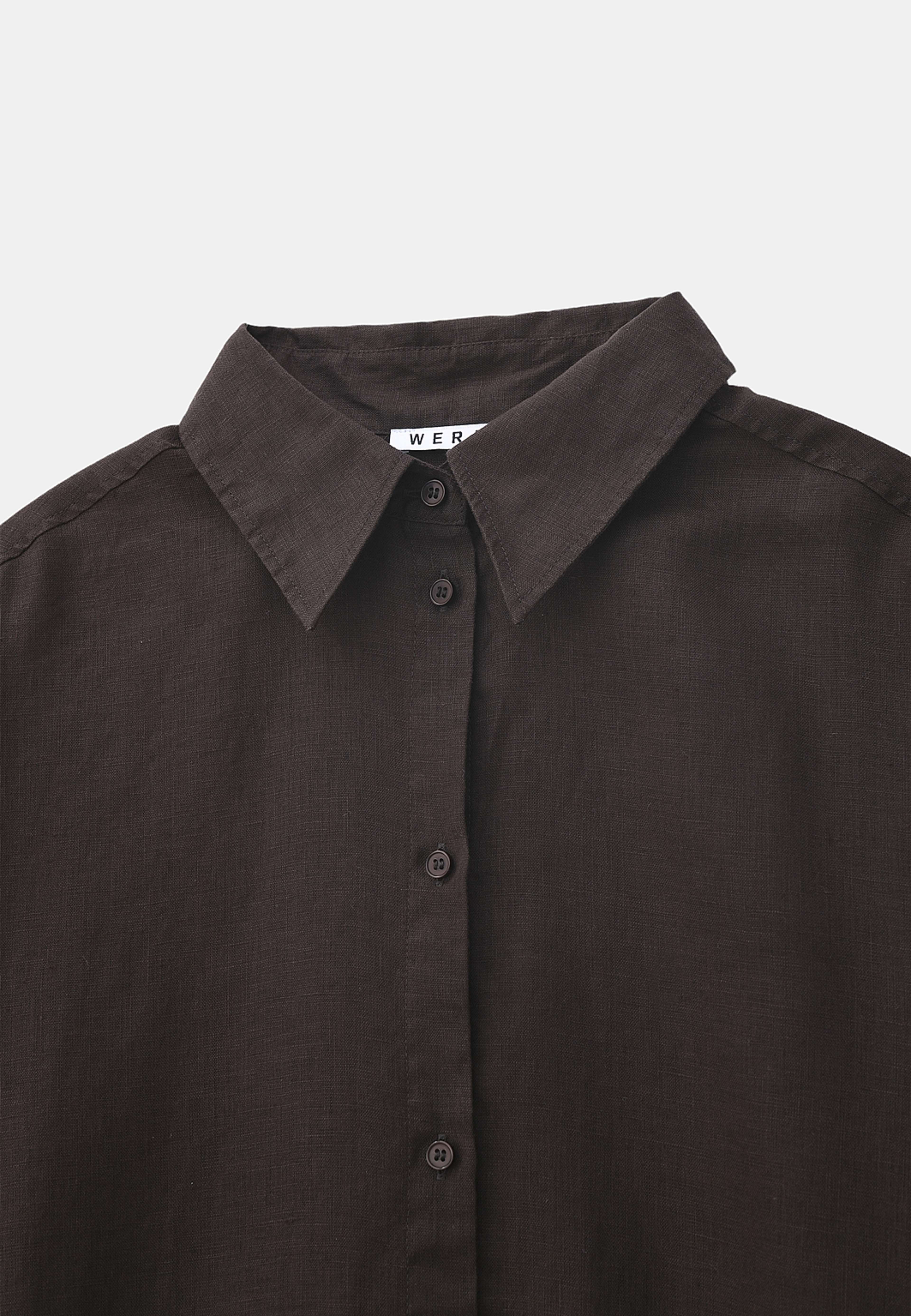 Linneskjorta ANYA, från Wera, i färgen Brown. Klicka för att öppna bilden i stort format