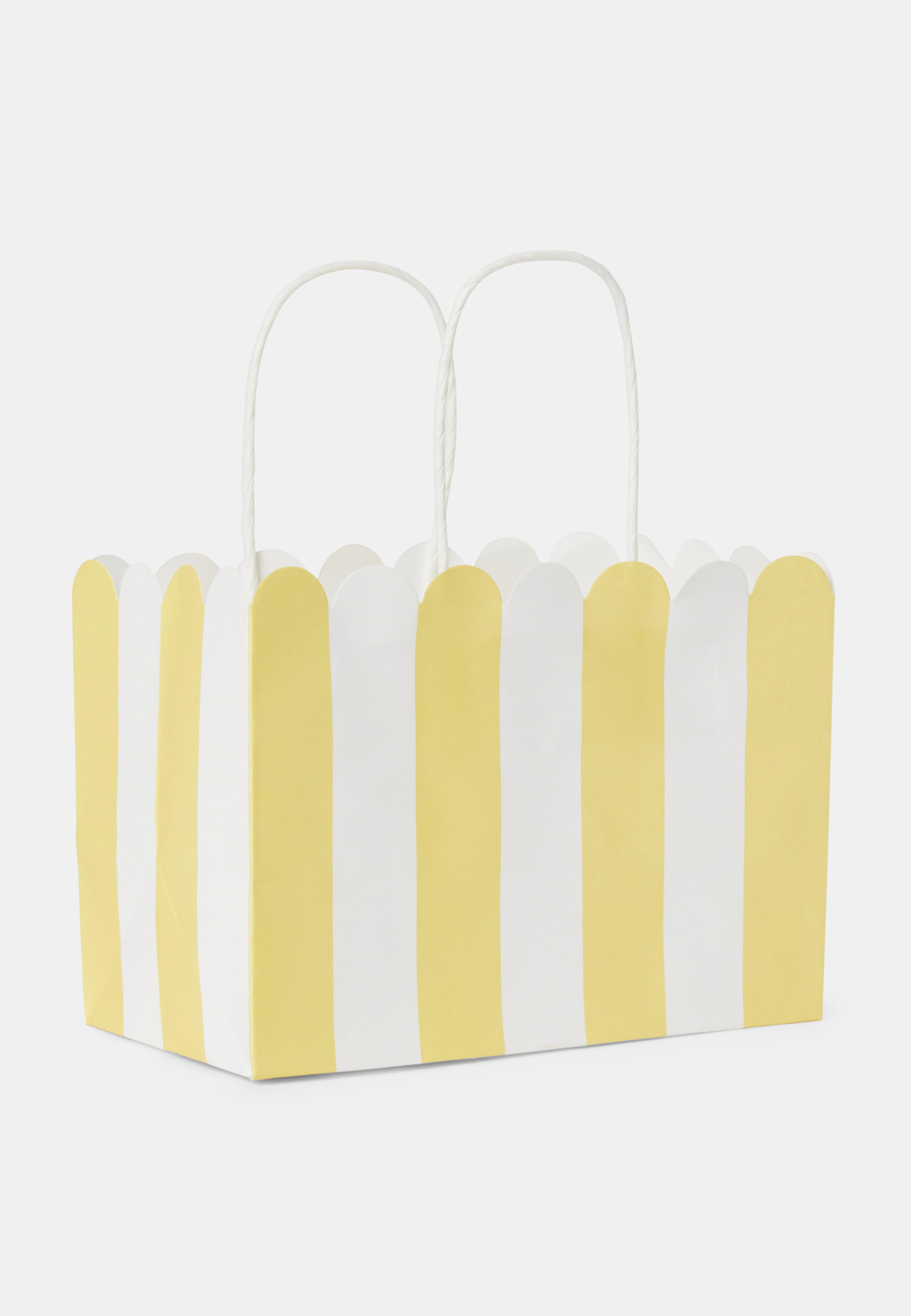 Presentpåse FRILL STRIPE, från Åhléns Home, i färgen Yellow/White. Klicka för att öppna bilden i stort format