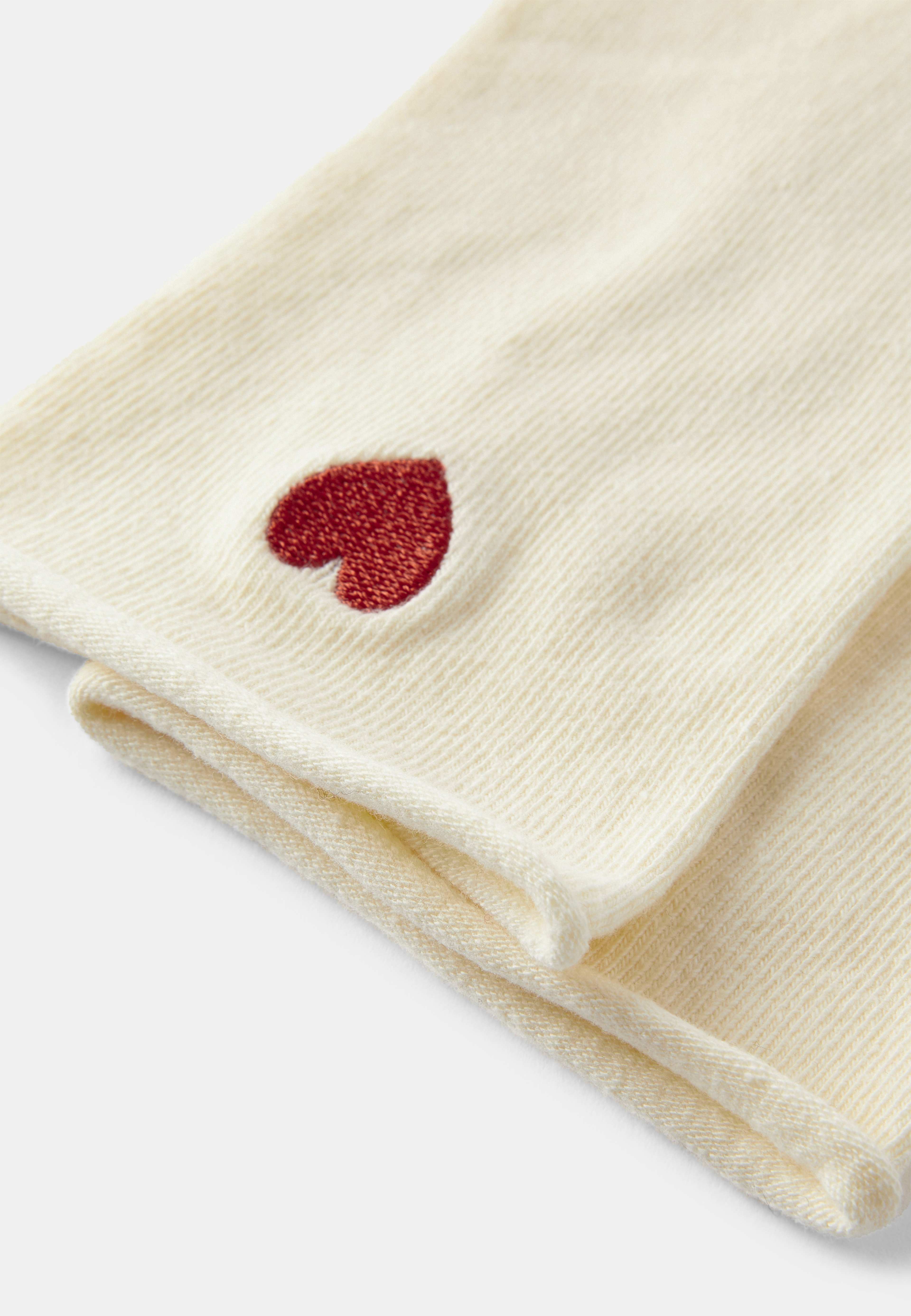 Strumpor med broderat motiv