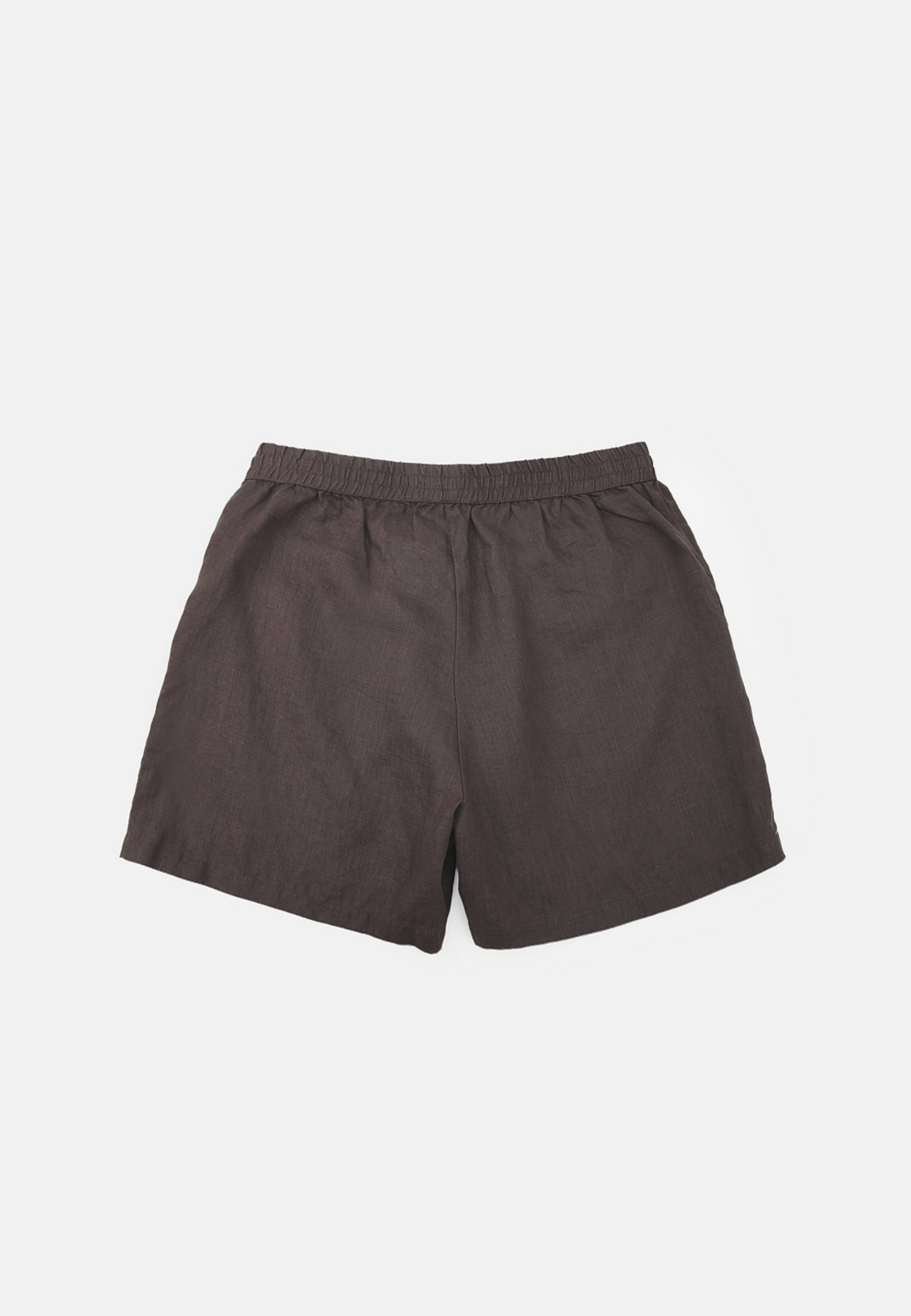 Linneshorts IMOGENE, från Wera, i färgen Brown. Klicka för att öppna bilden i stort format