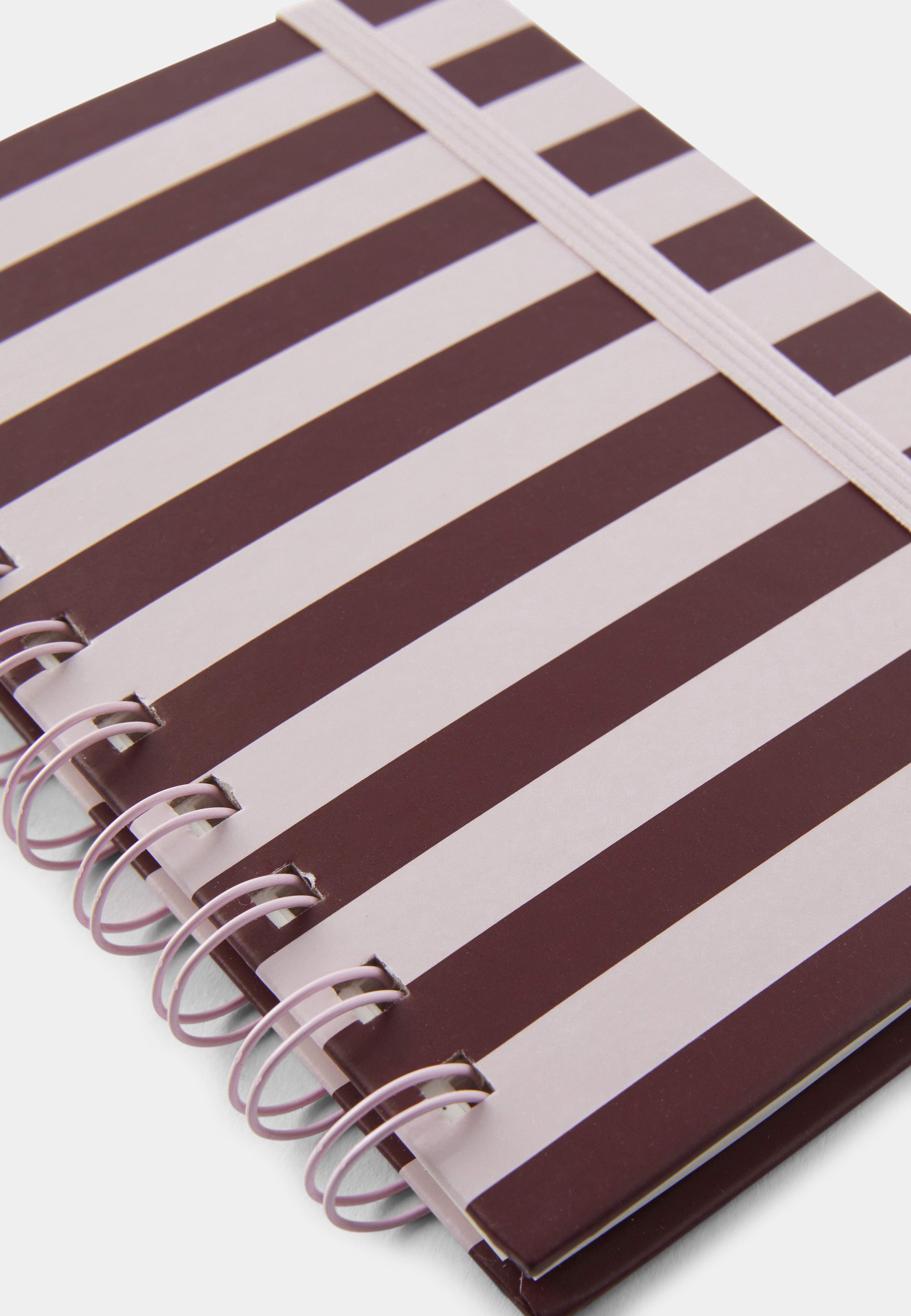 Linjerad anteckningsbok KIT STRIPE A6
