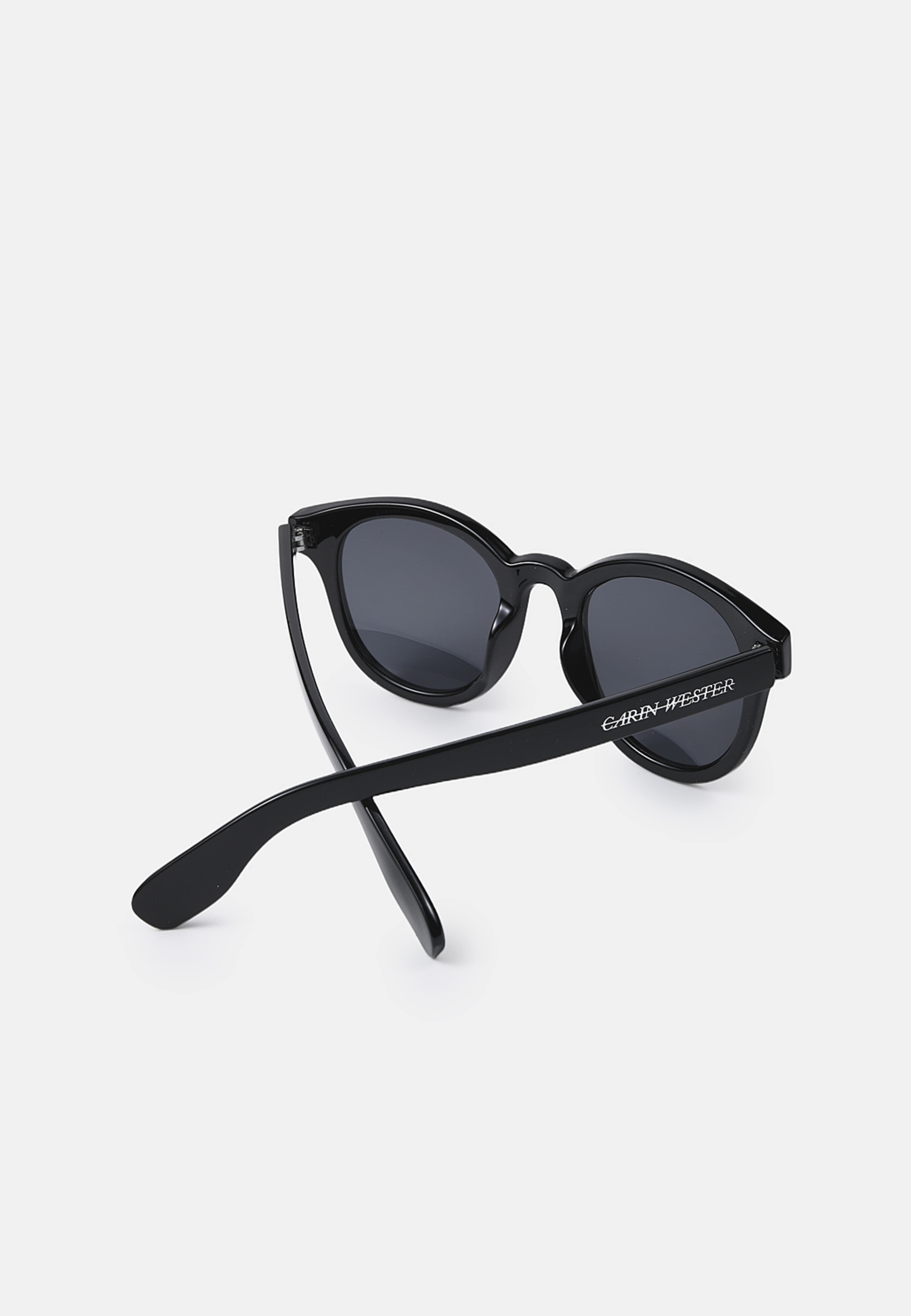 Solglasögon MARGAUX, från Carin Wester, i färgen Black. Klicka för att öppna bilden i stort format