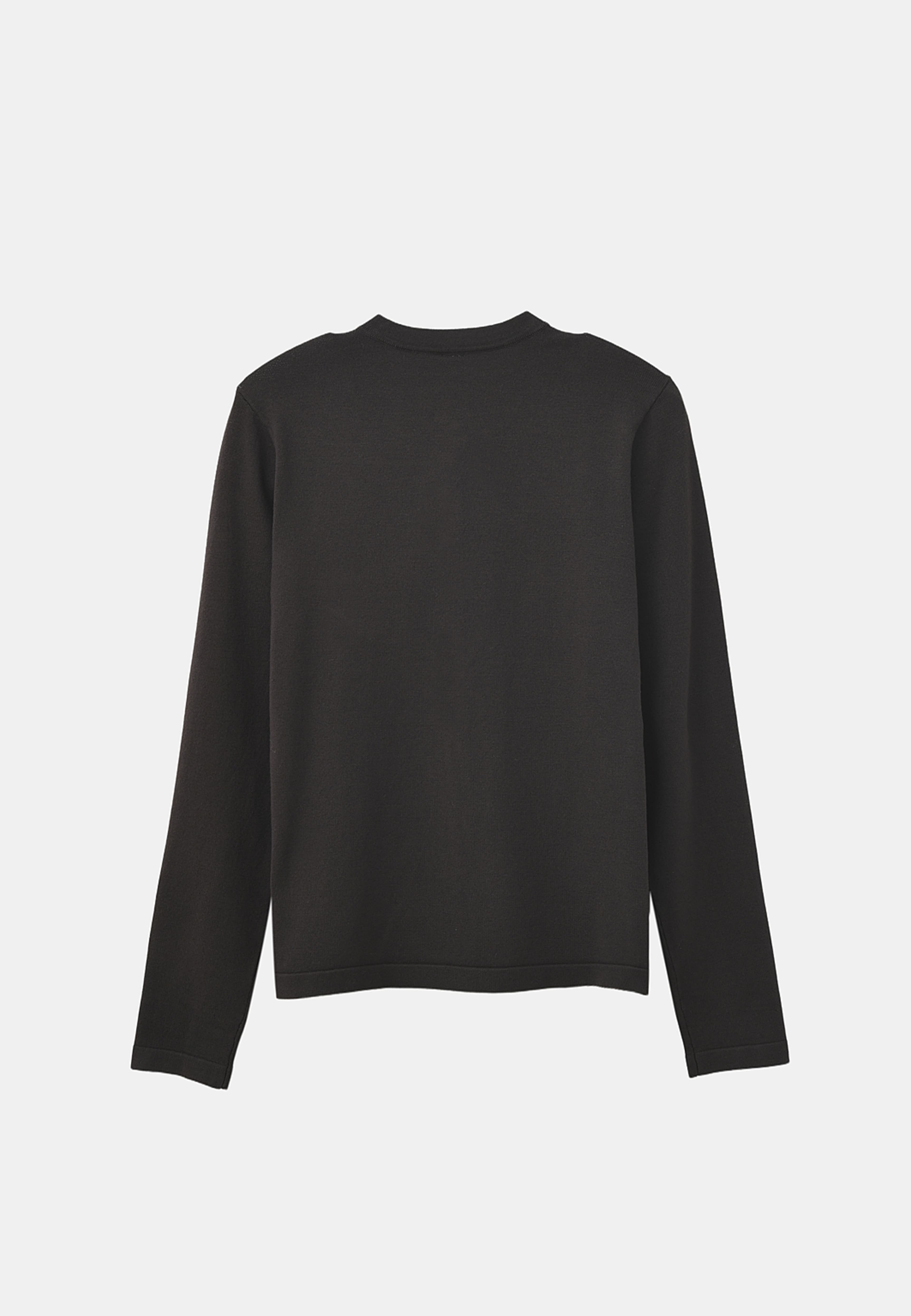 Cardigan INGRID, från Å WOMAN, i färgen Brown 2. Klicka för att öppna bilden i stort format