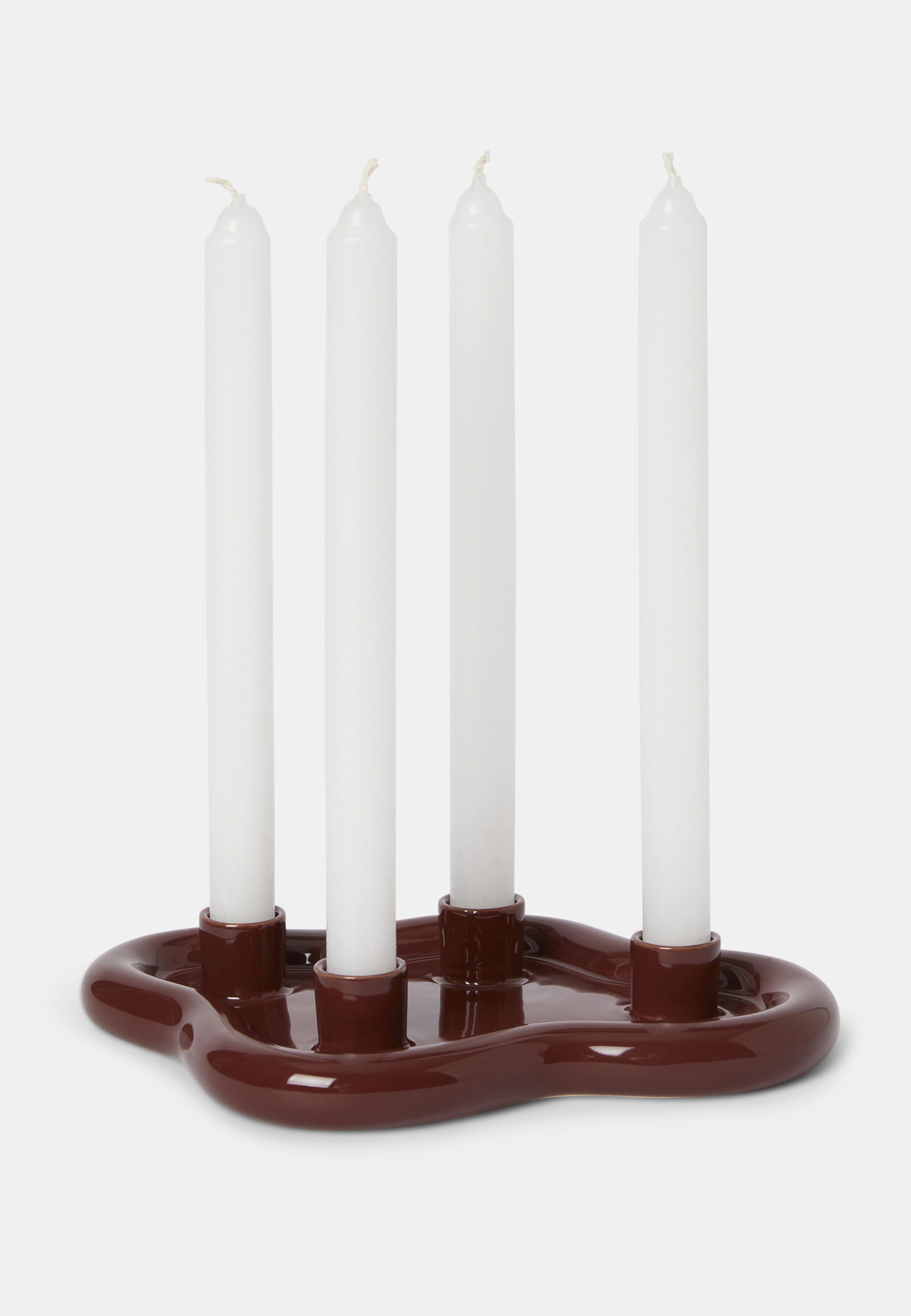 Ljusstake i stengods BLOBBY, från Åhléns Home, i färgen Dk Red. Klicka för att öppna bilden i stort format