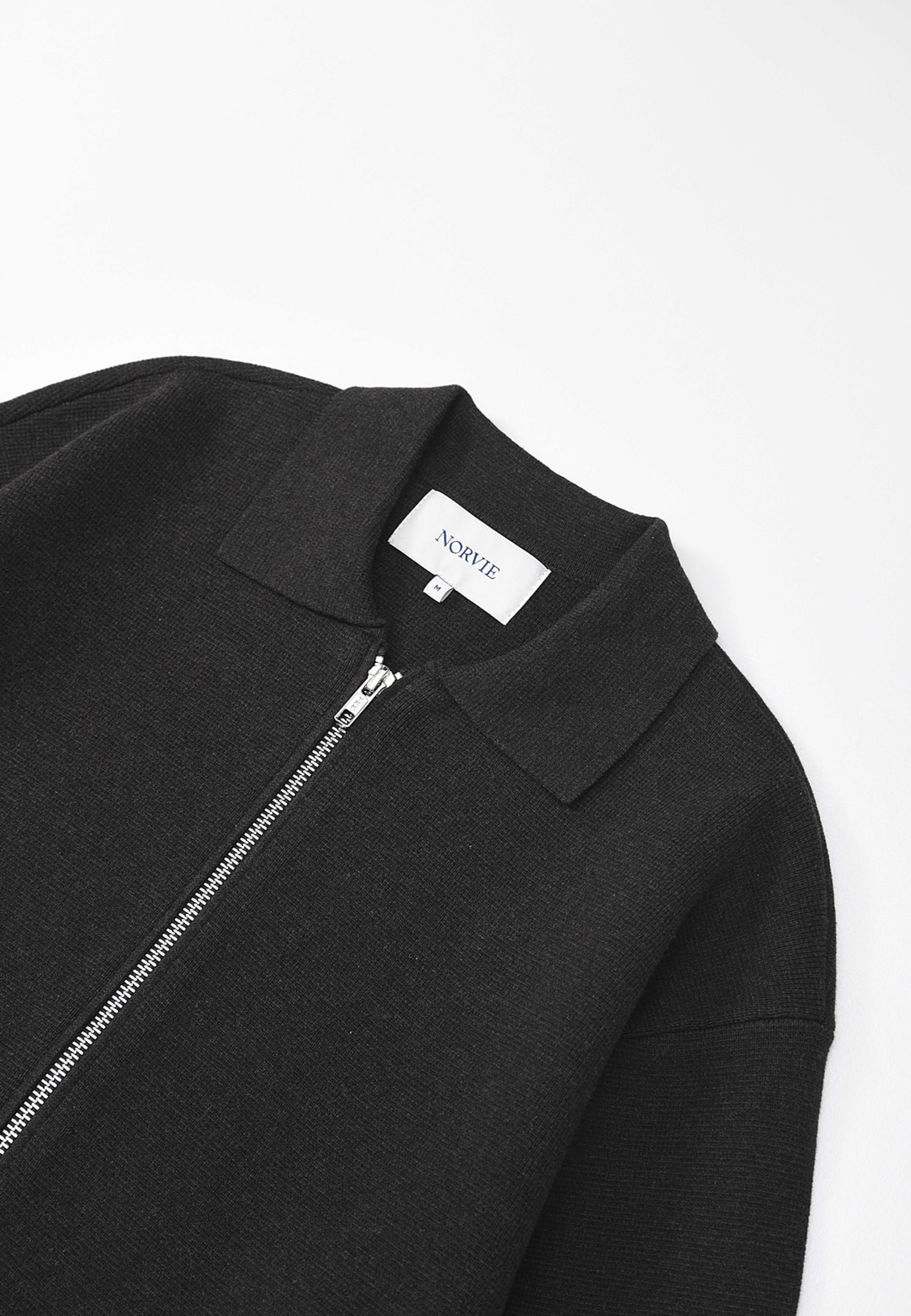 Cardigan med dubbelzip NICO, från NORVIE, i färgen Brown Melange. Klicka för att öppna bilden i stort format