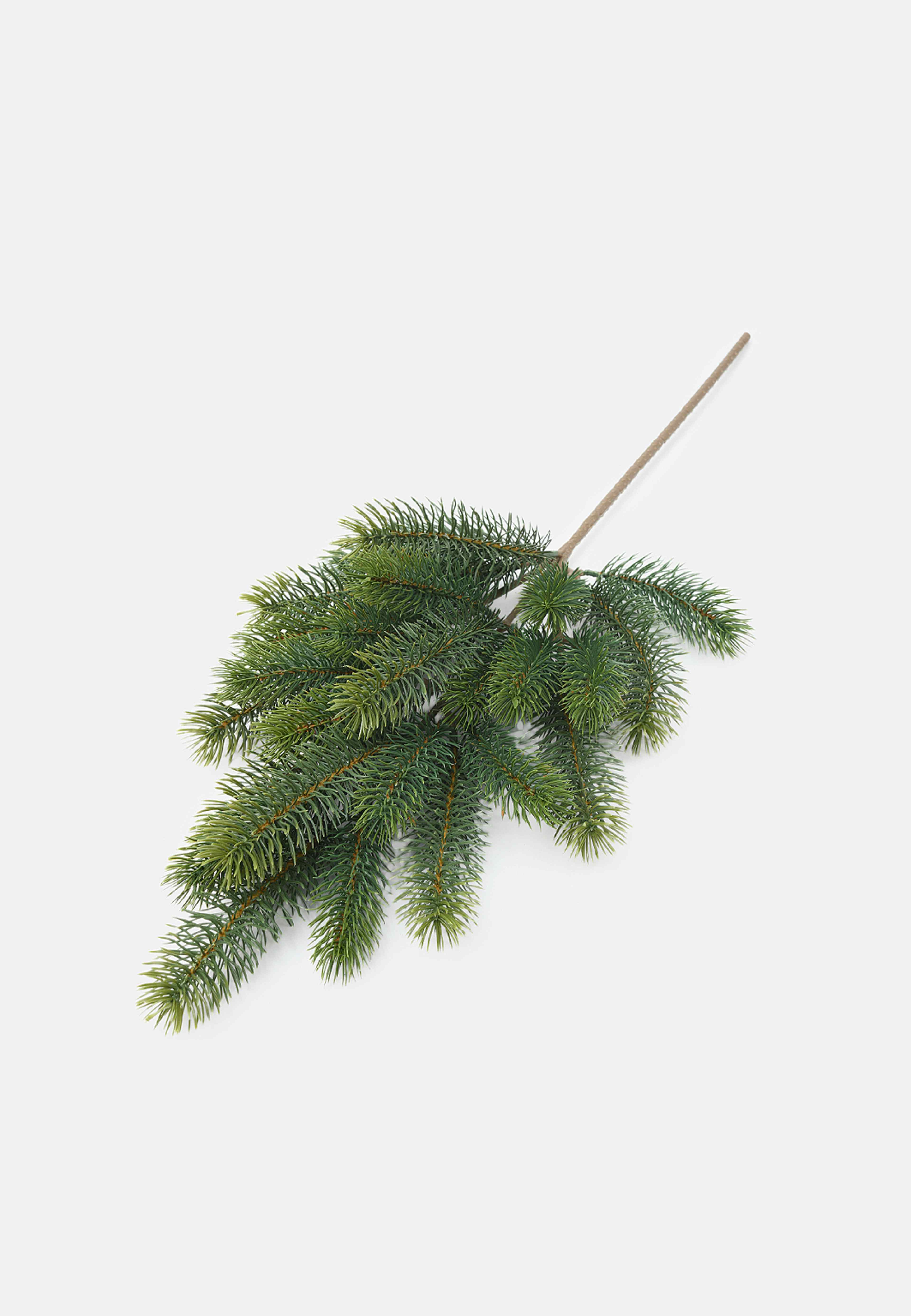 Konstväxt tallkvist, från Åhléns Home, i färgen Green. Klicka för att öppna bilden i stort format