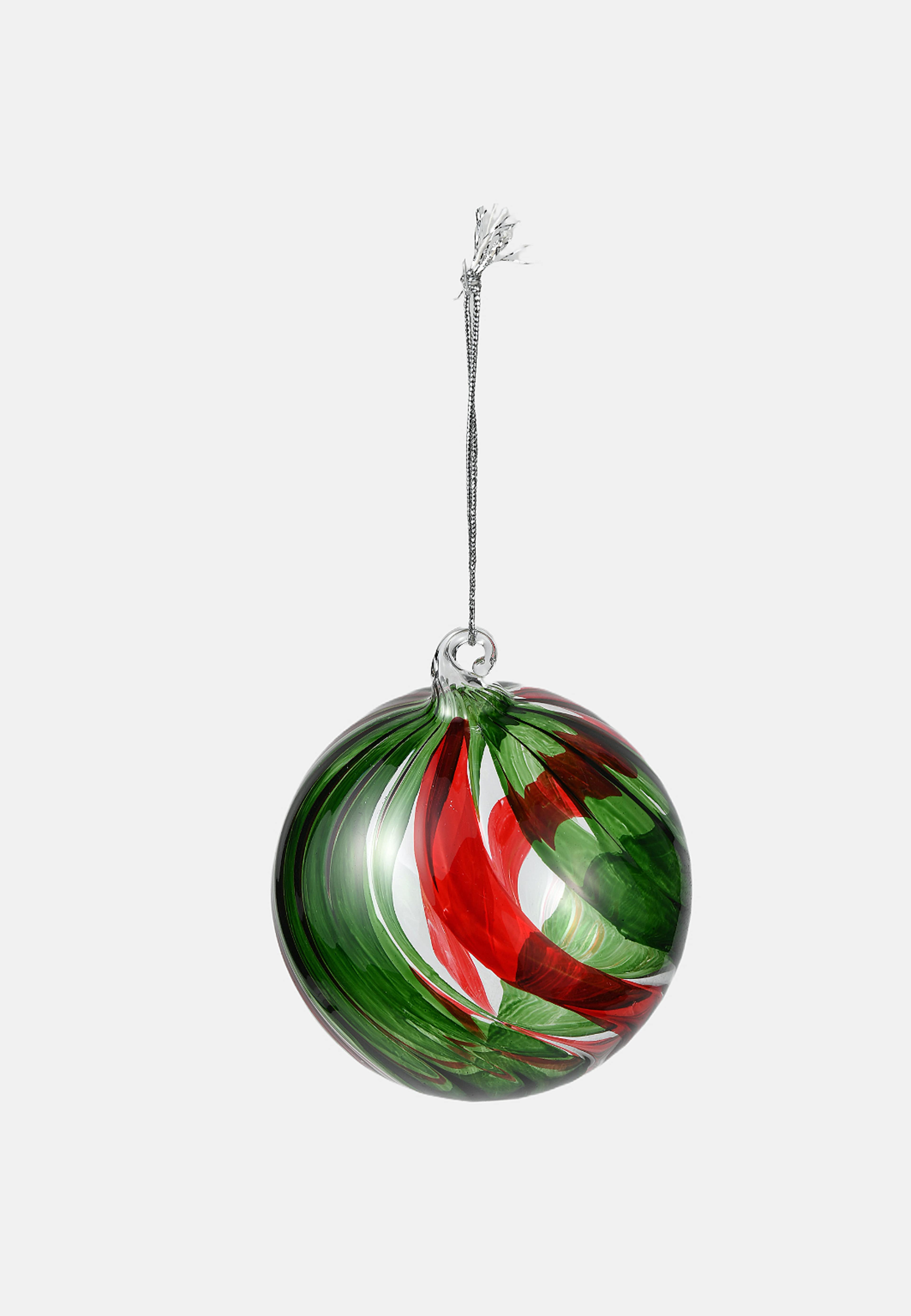 Julgranskula i glas DOUBLE SWIRL 8 cm, från Åhléns Home, i färgen Green/Red/Clear. Klicka för att öppna bilden i stort format