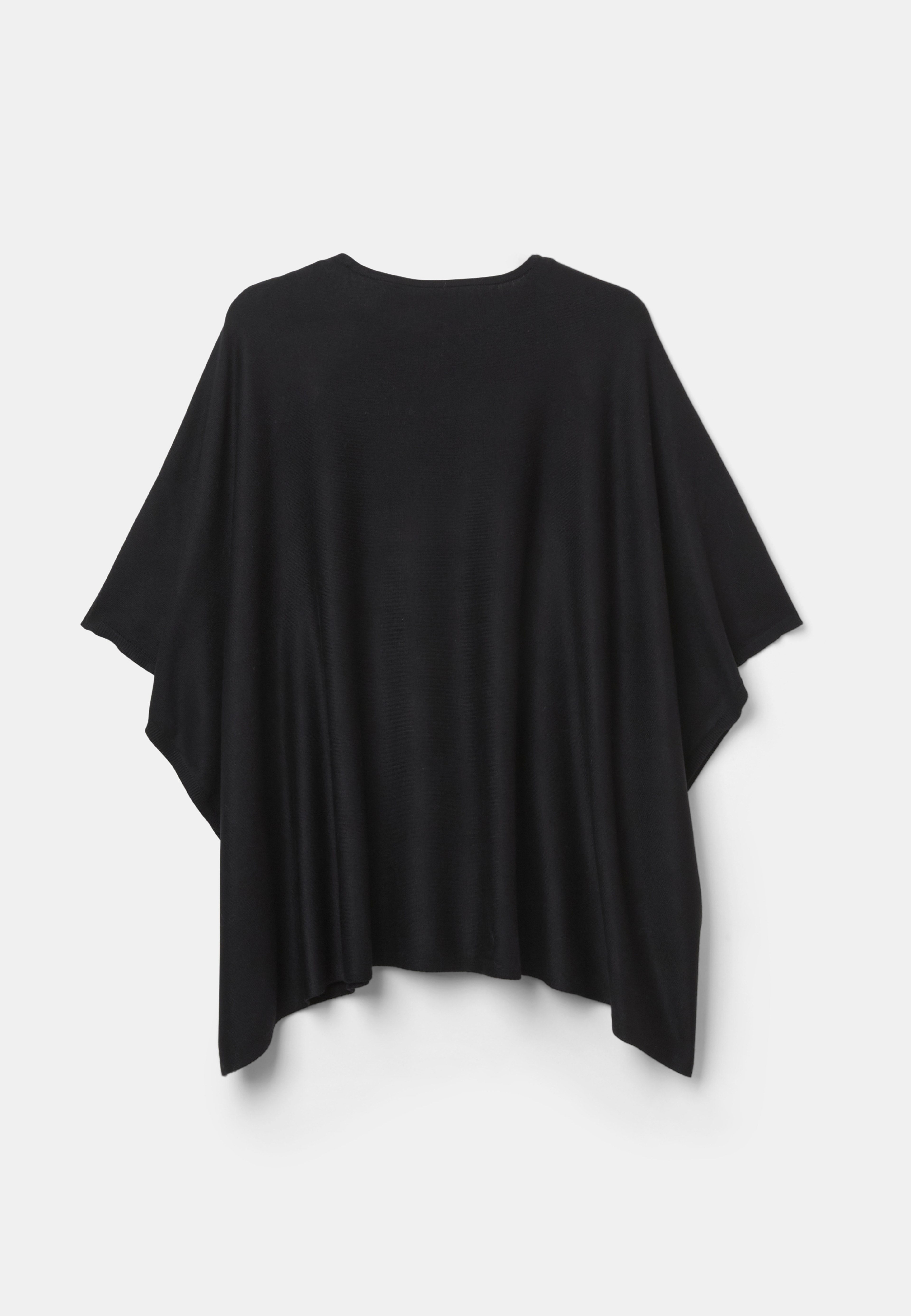 Finstickad poncho MELISSA