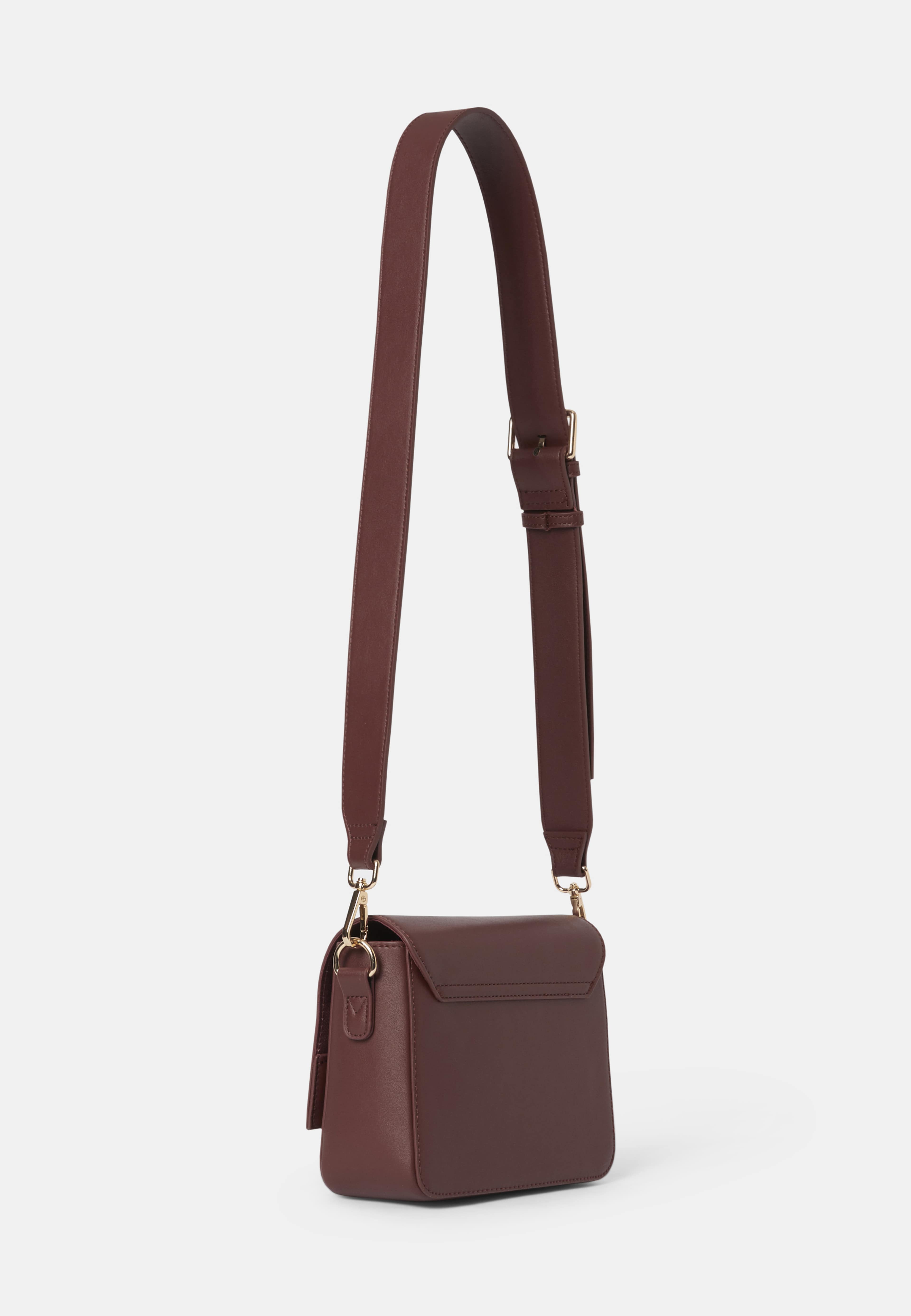 Crossbody med spänne CYNTHIA