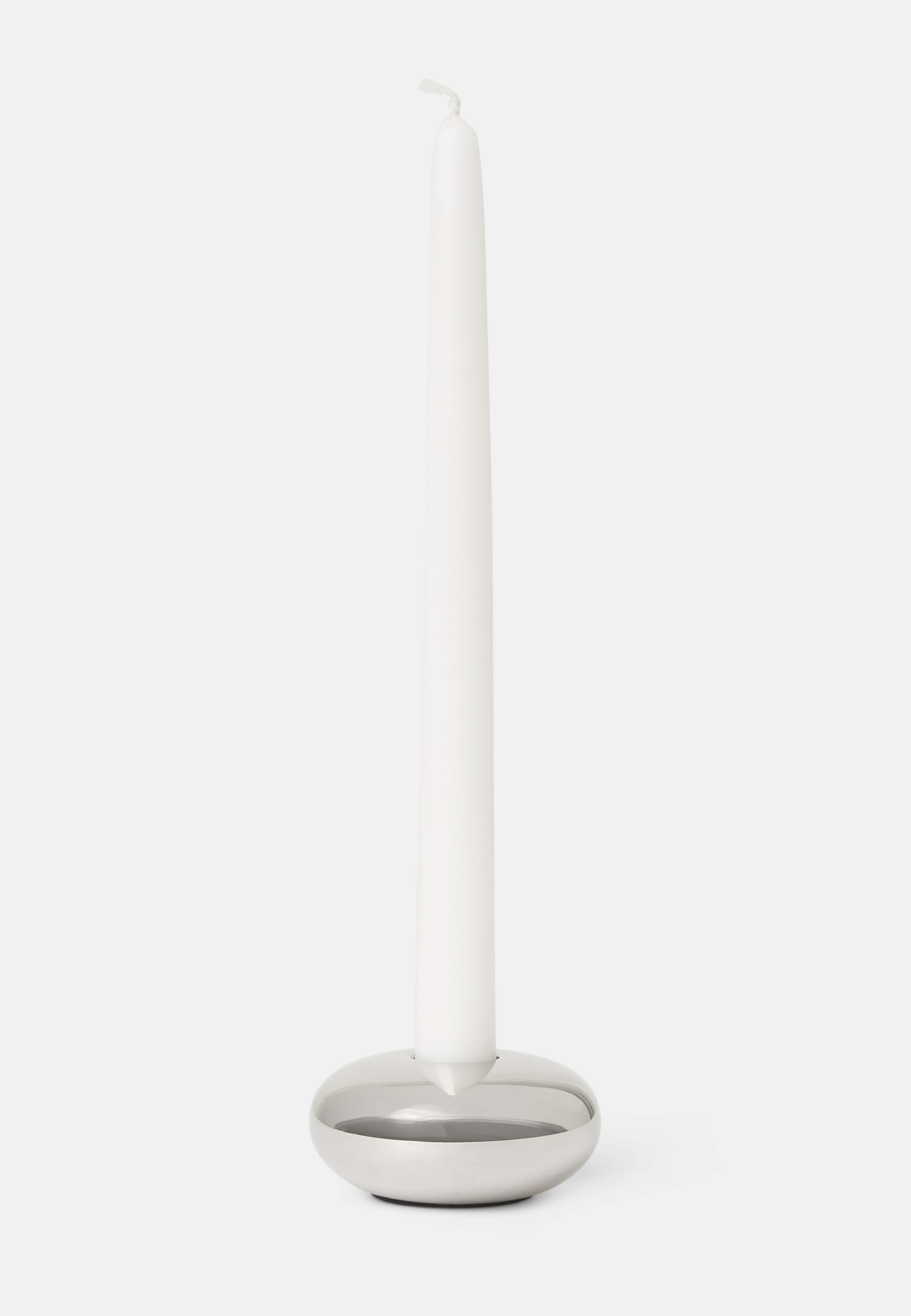 Ljusstake i aluminium låg