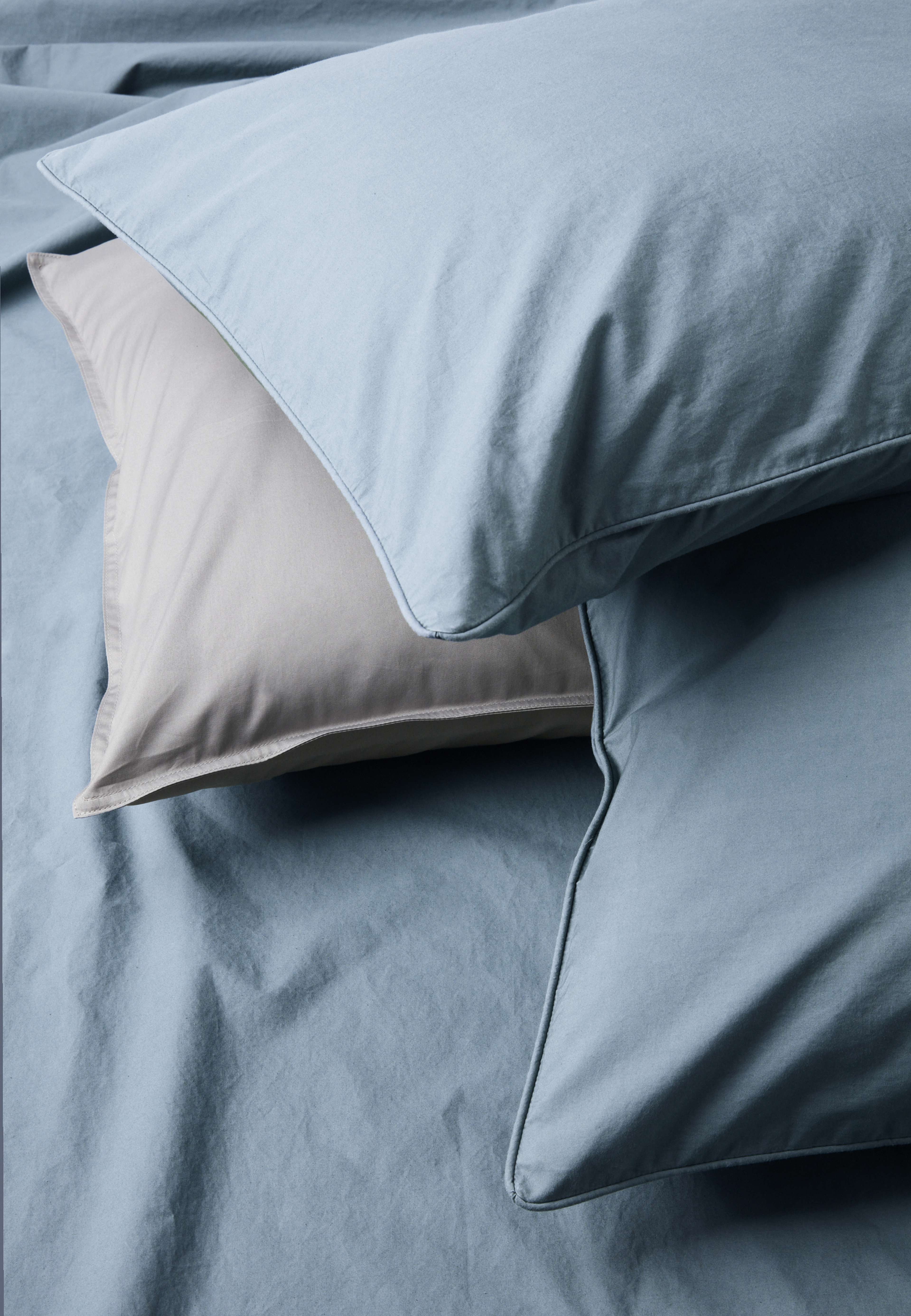 Enfärgat bäddset i percale 150x210 cm