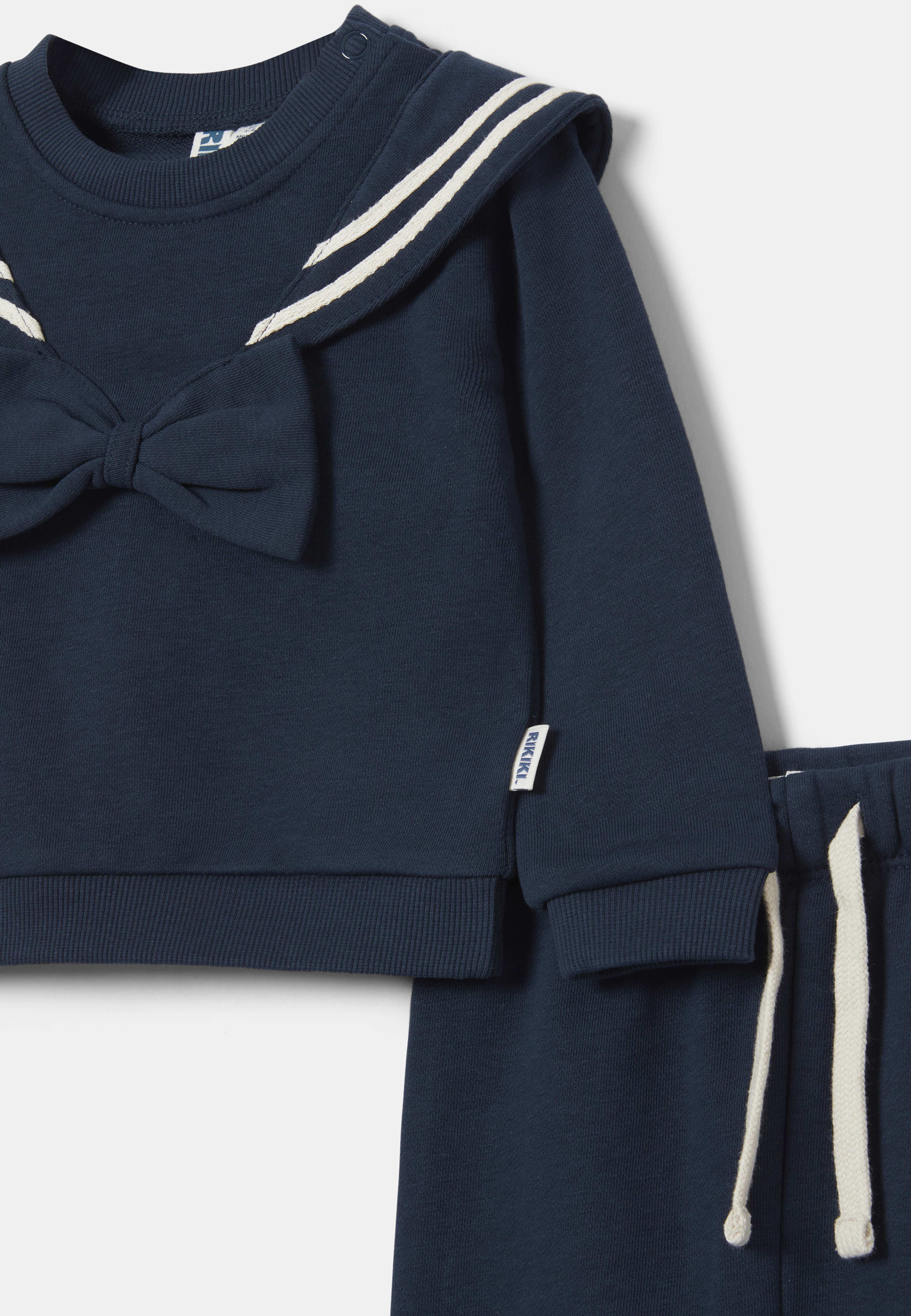 Sjömansset FRANK, från RIKIKI, i färgen Navy. Klicka för att öppna bilden i stort format