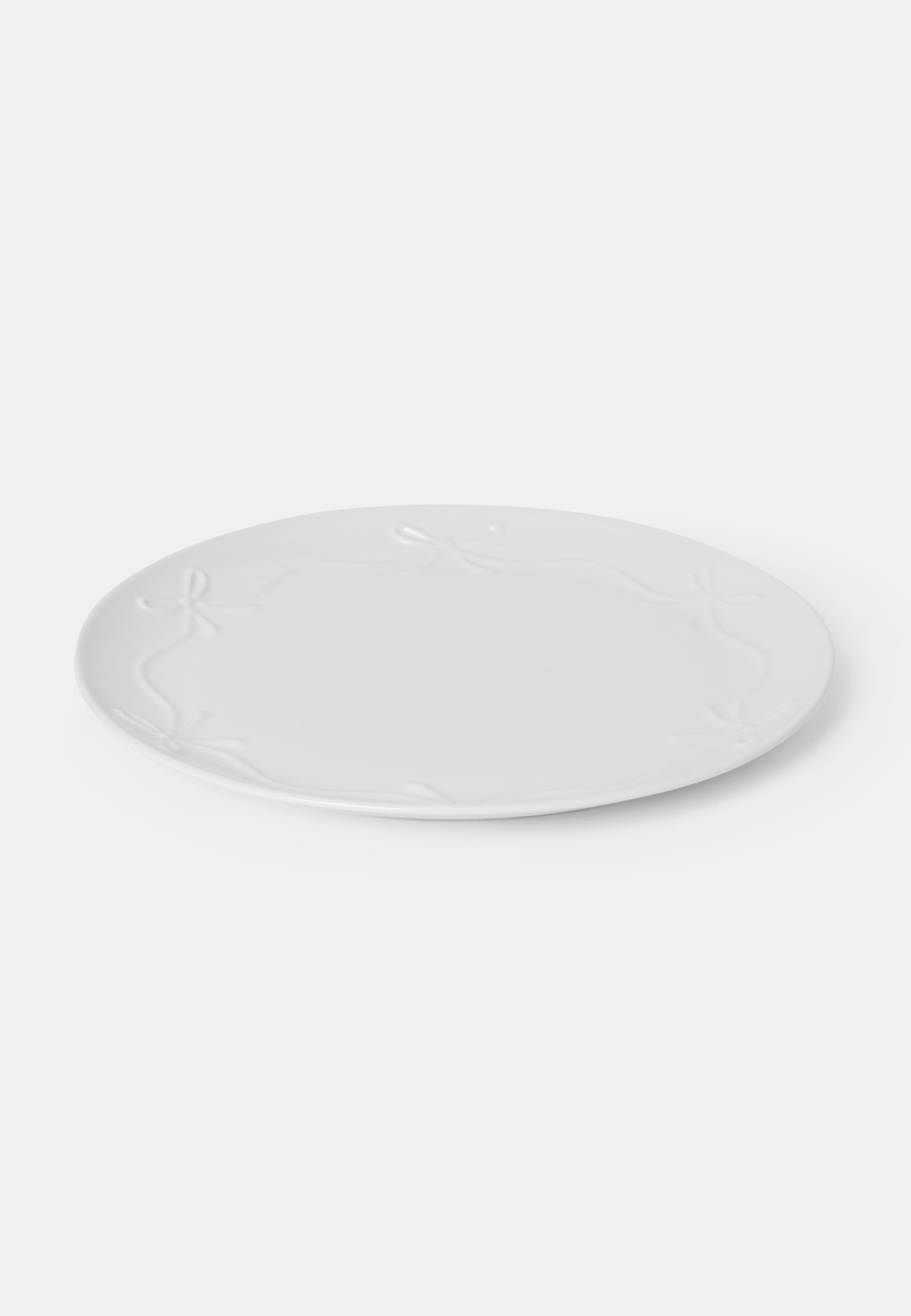 Tallrik BOW 26 cm, från Åhléns Home, i färgen White. Klicka för att öppna bilden i stort format
