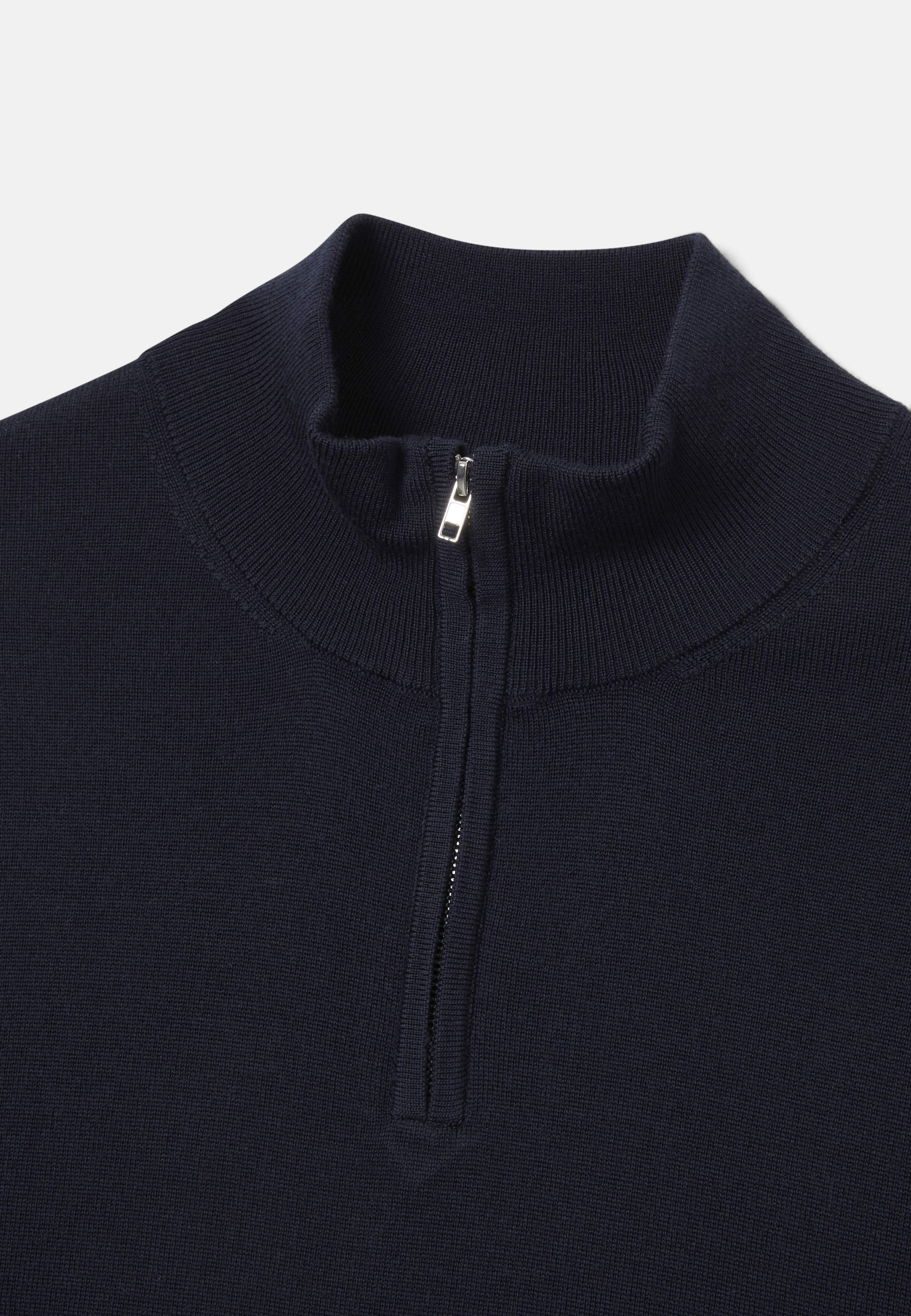 Ulltröja med half zip MAEL, från NORVIE, i färgen Navy. Klicka för att öppna bilden i stort format