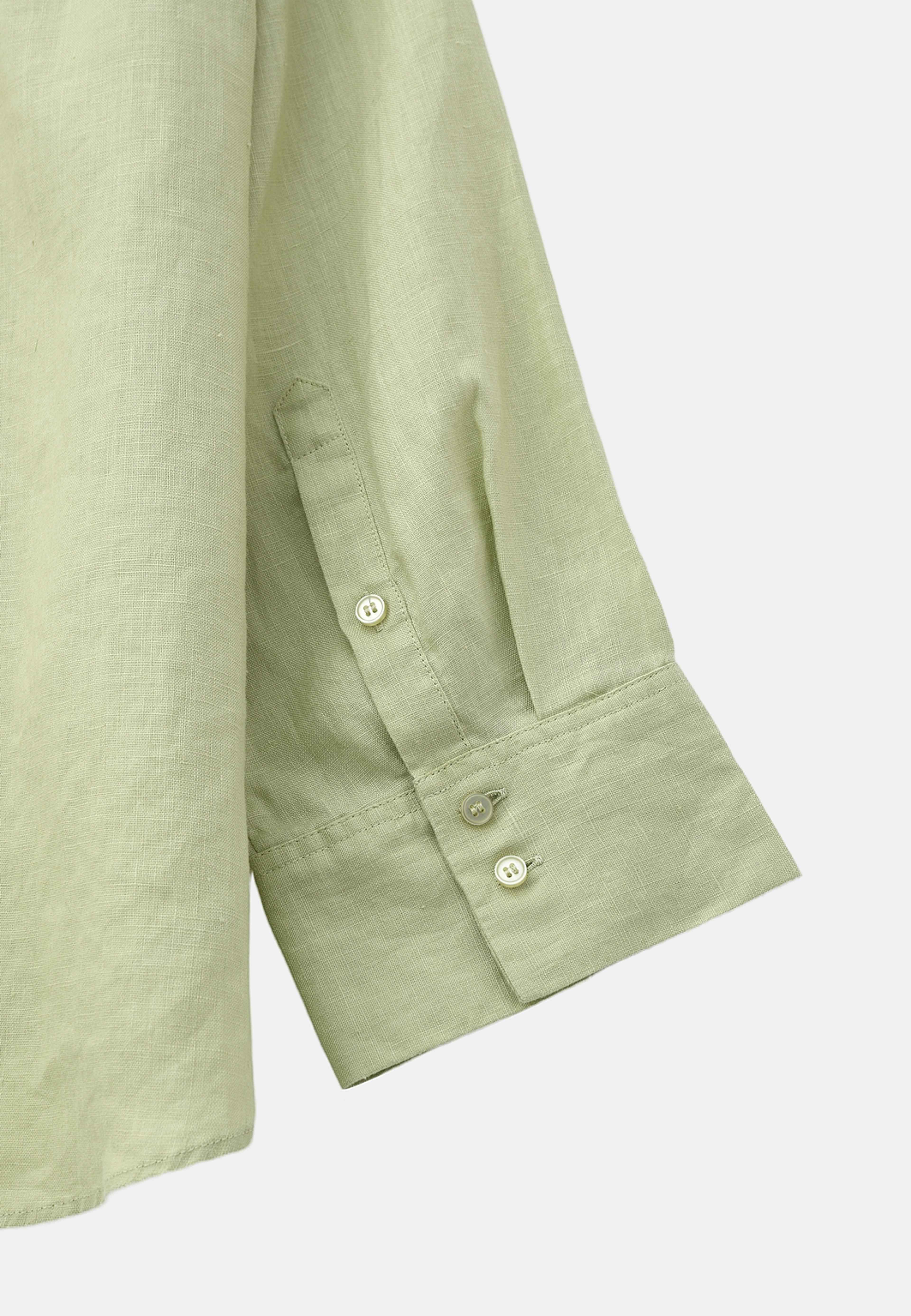 Linneskjorta ANYA, från Wera, i färgen Light Green. Klicka för att öppna bilden i stort format