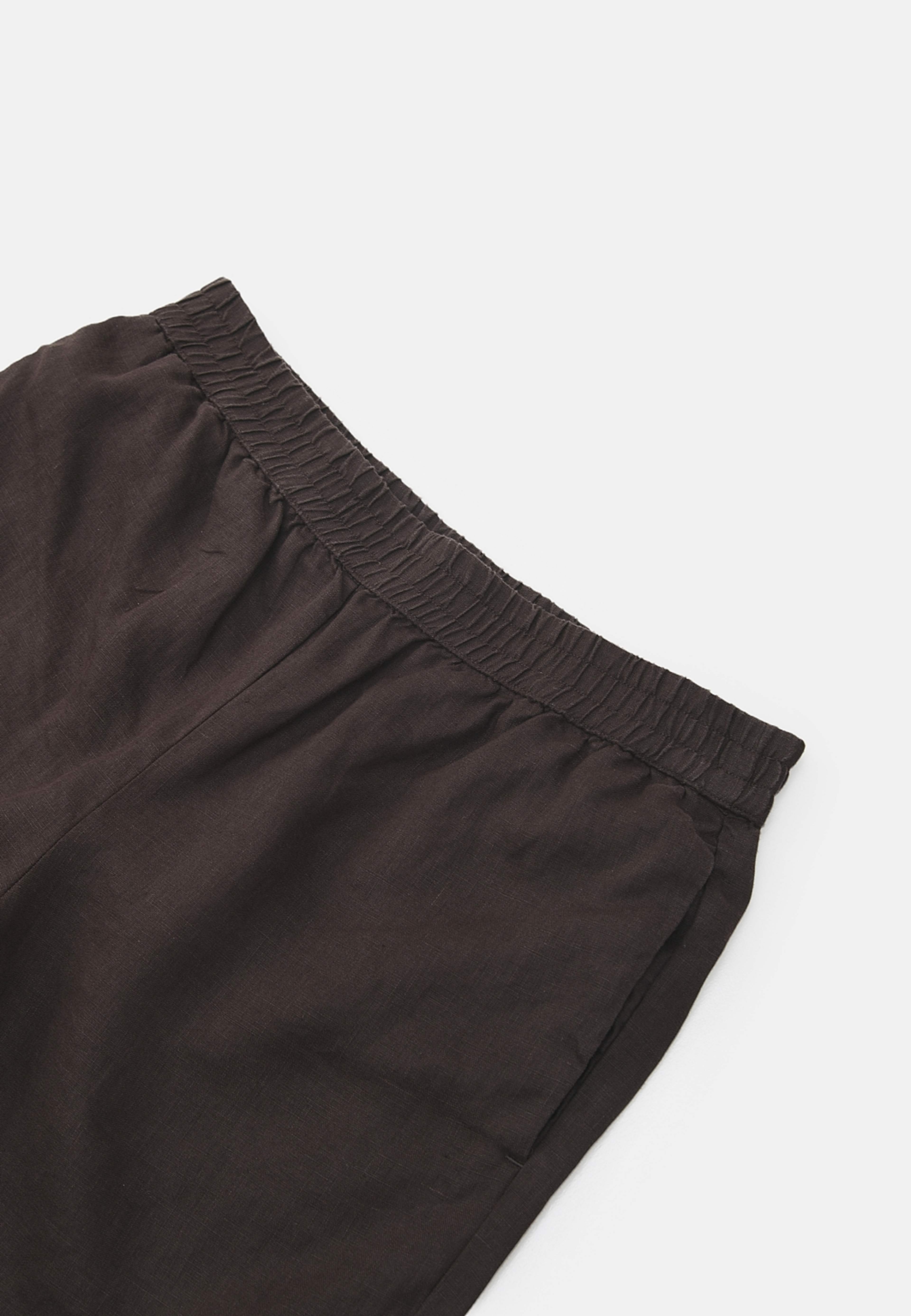 Linnebyxor DAPHNE, från Wera, i färgen Brown. Klicka för att öppna bilden i stort format