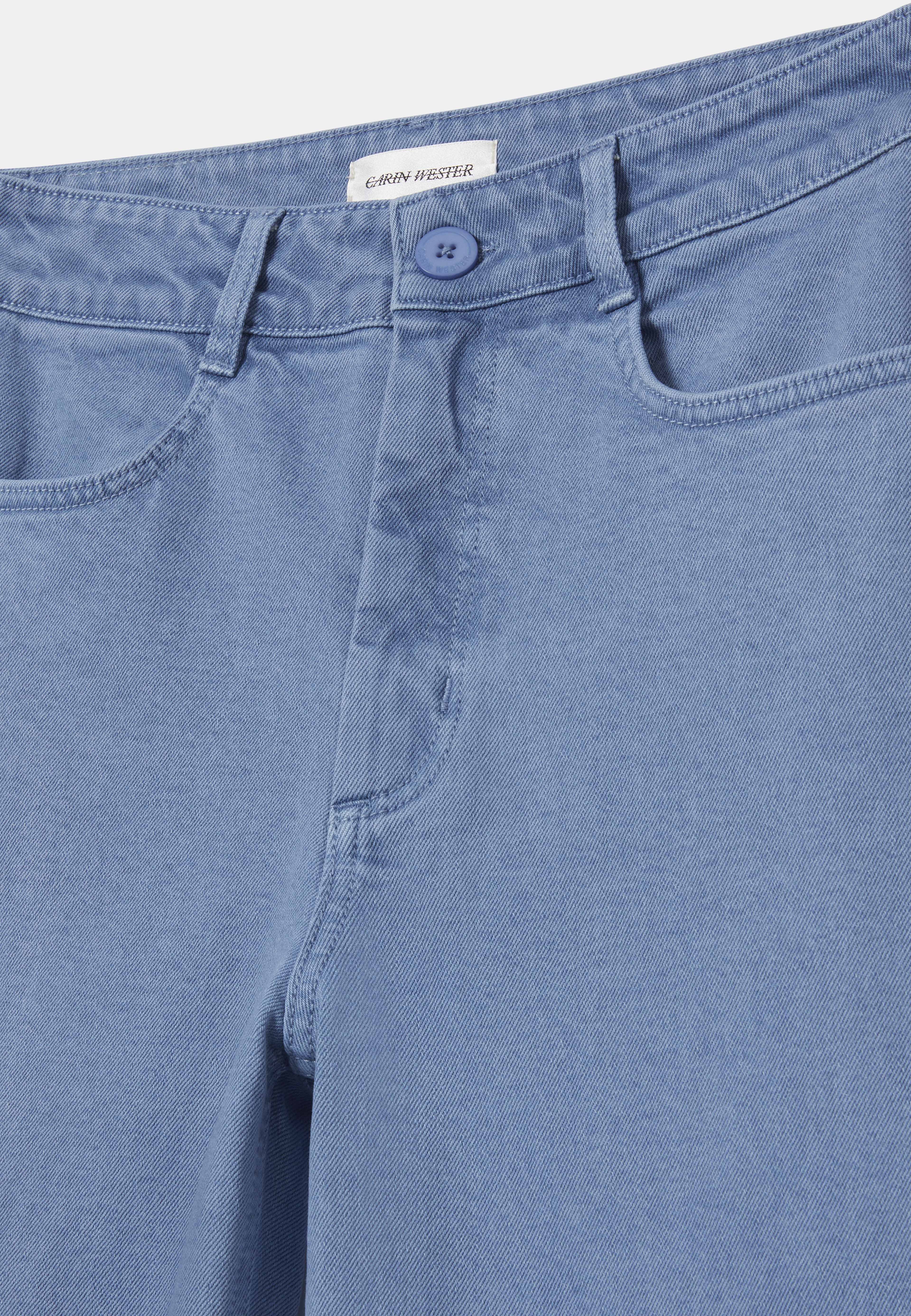 Vida byxor med hög midja IKA, från Carin Wester, i färgen Vintage Blue. Klicka för att öppna bilden i stort format