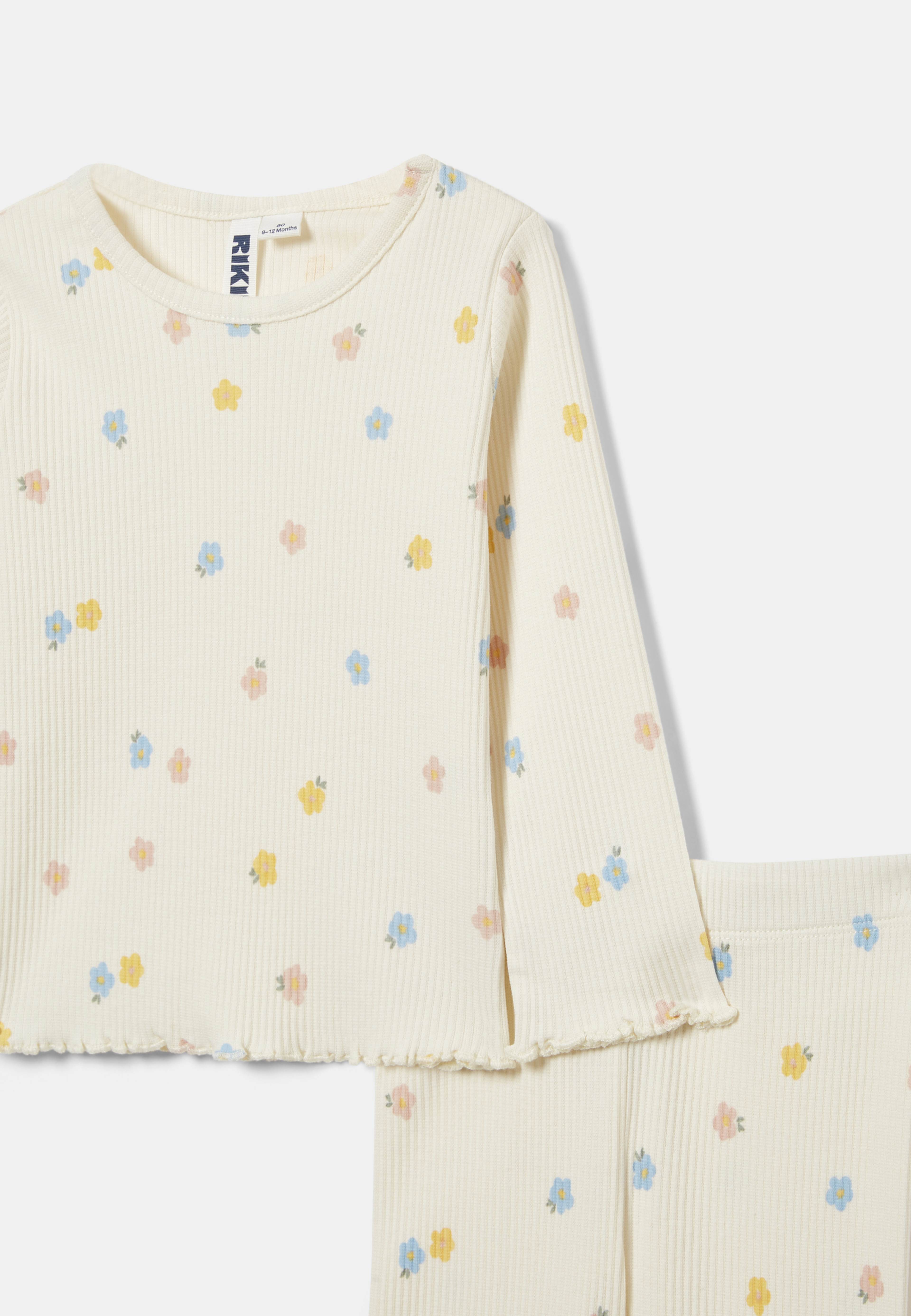 Ribbat set AMI, från RIKIKI, i färgen Multi Flower. Klicka för att öppna bilden i stort format