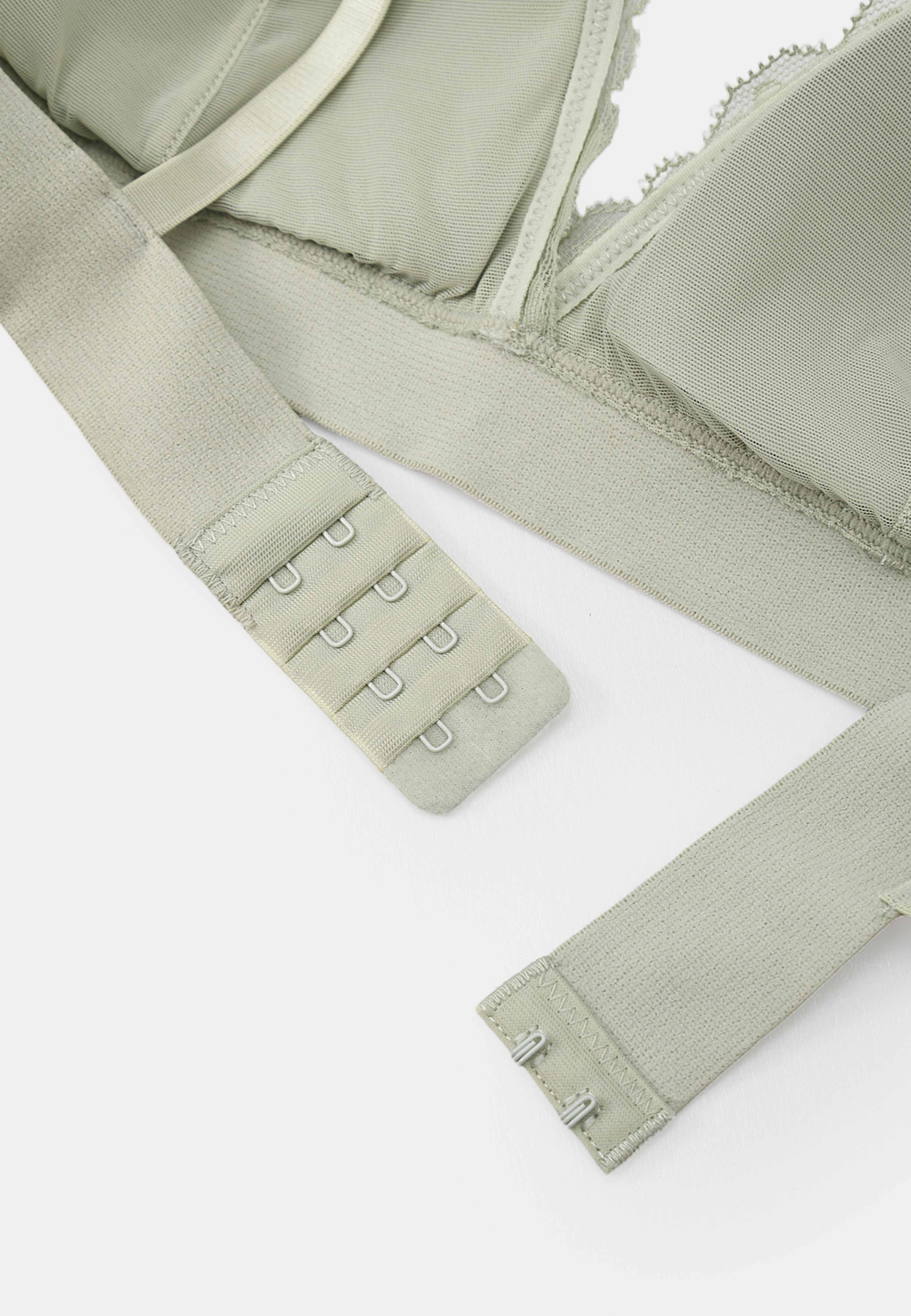 Spetstopp NEAH, från Å WOMAN, i färgen Light Green. Klicka för att öppna bilden i stort format