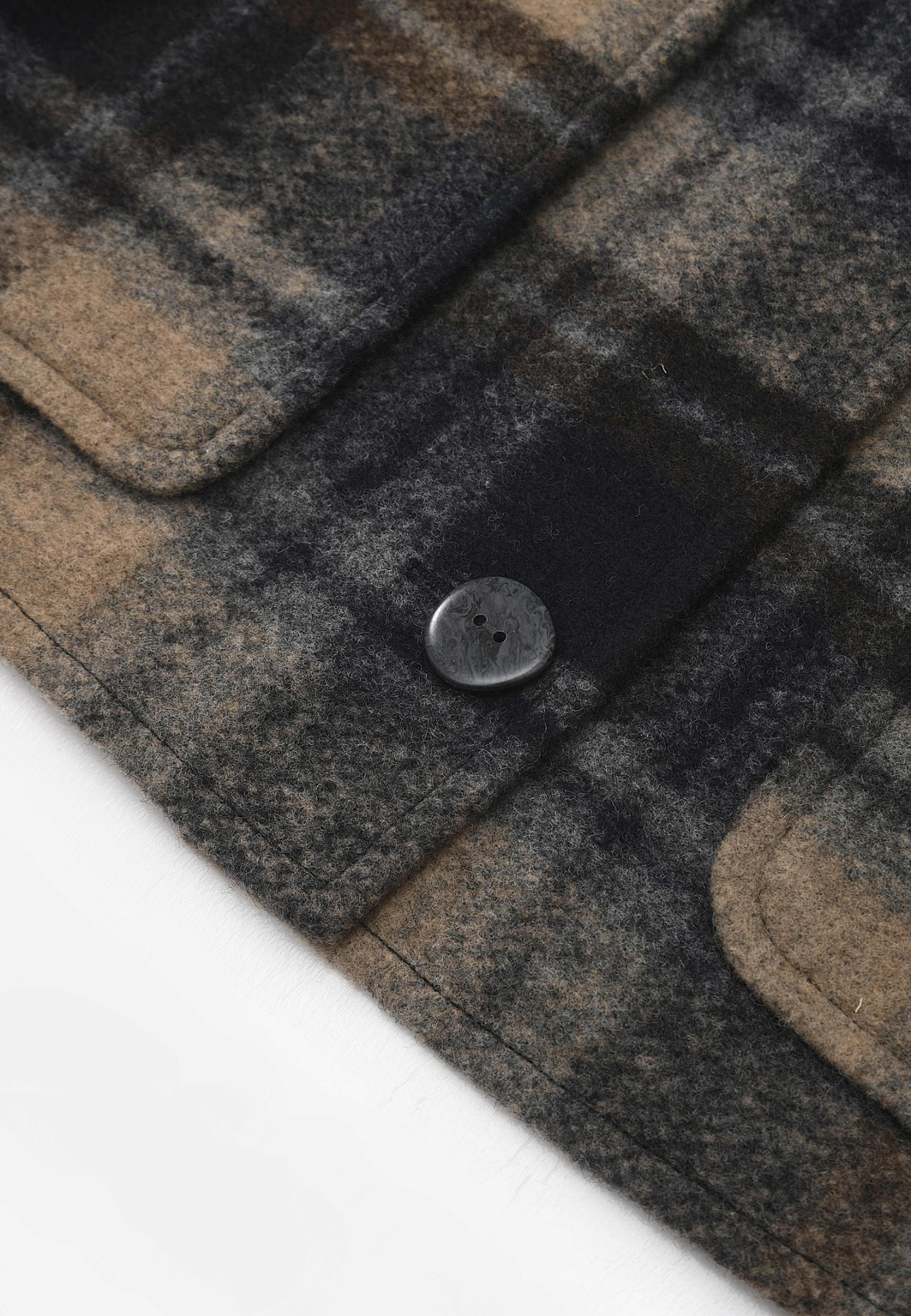 Jacka i ullmix RENEE, från Carin Wester, i färgen Check. Klicka för att öppna bilden i stort format