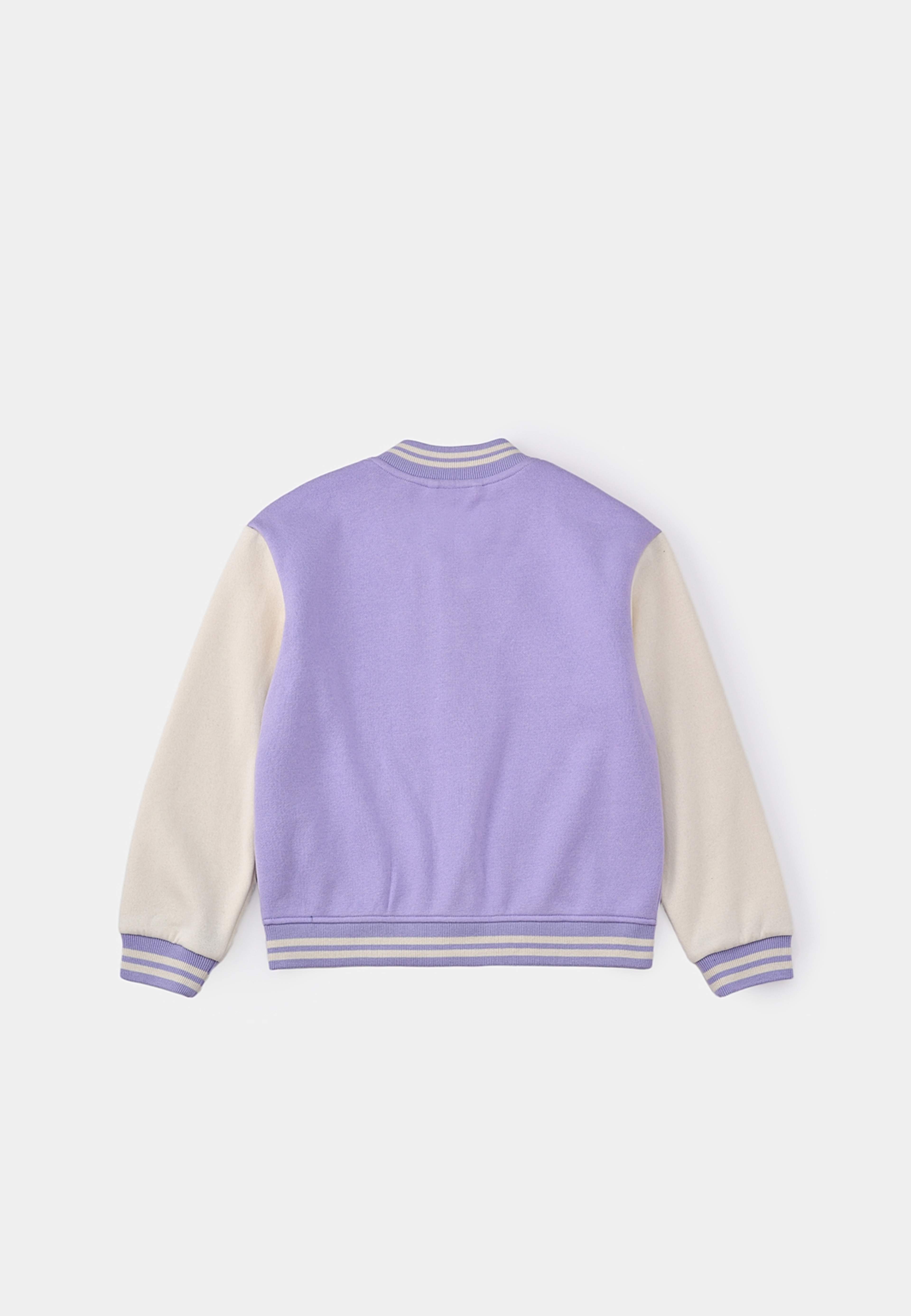 Baseballjacka BETINA, från RIKIKI, i färgen Purple. Klicka för att öppna bilden i stort format