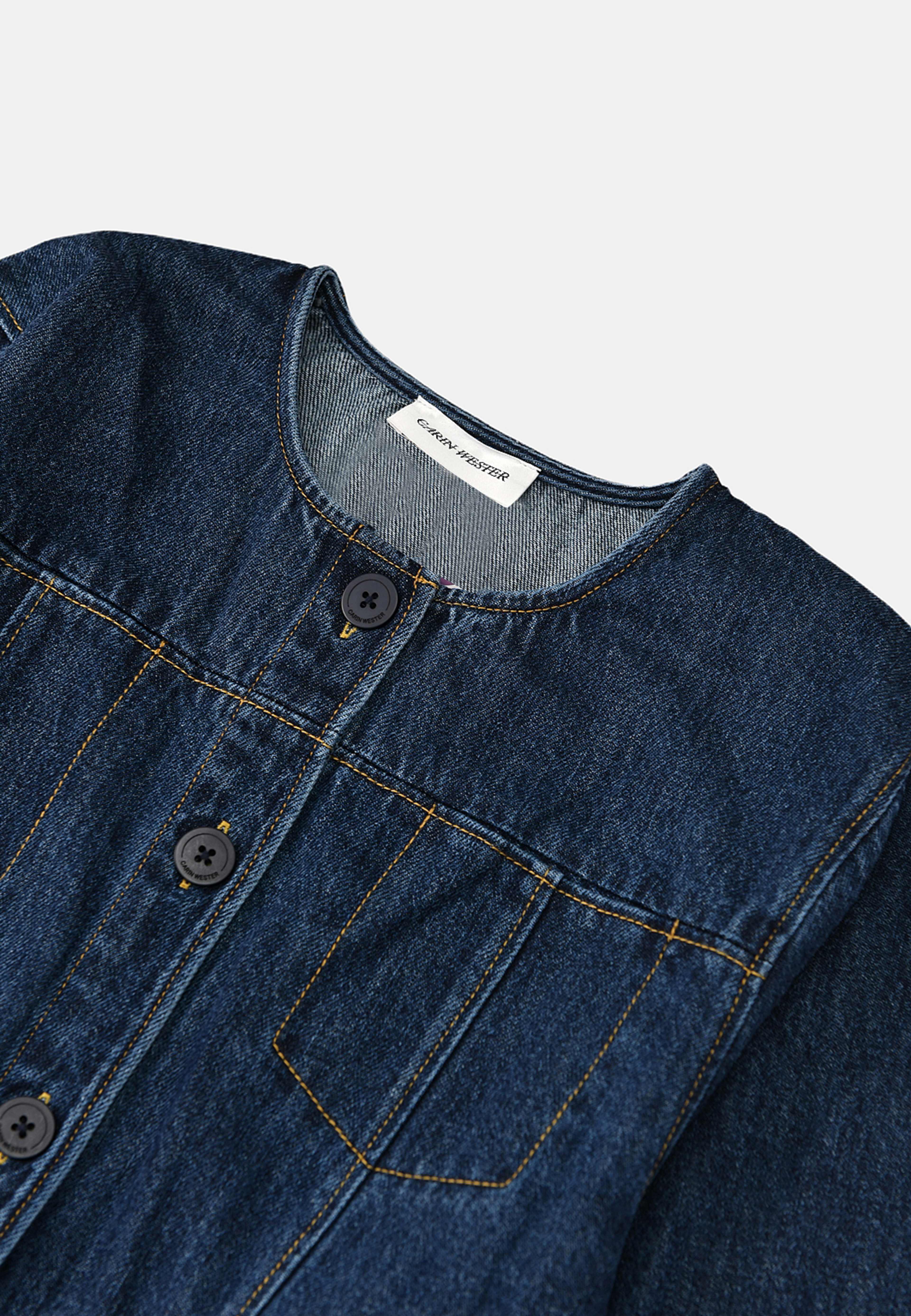 Kraglös jeansskjorta LIVORNO, från Carin Wester, i färgen Mid Blue. Klicka för att öppna bilden i stort format