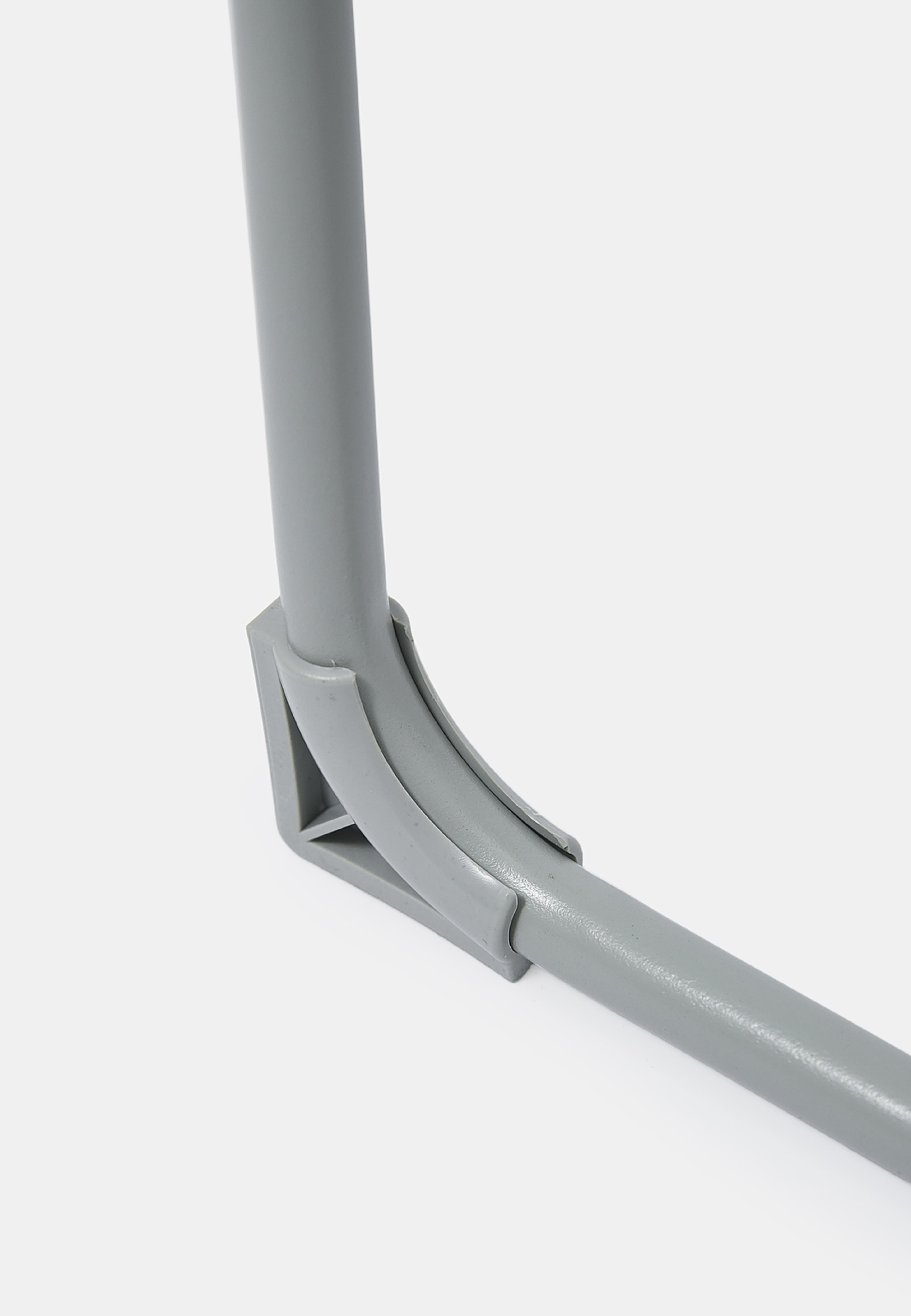 Sidobord STRADA 40x45.5 cm, från Åhléns Home, i färgen Green. Klicka för att öppna bilden i stort format