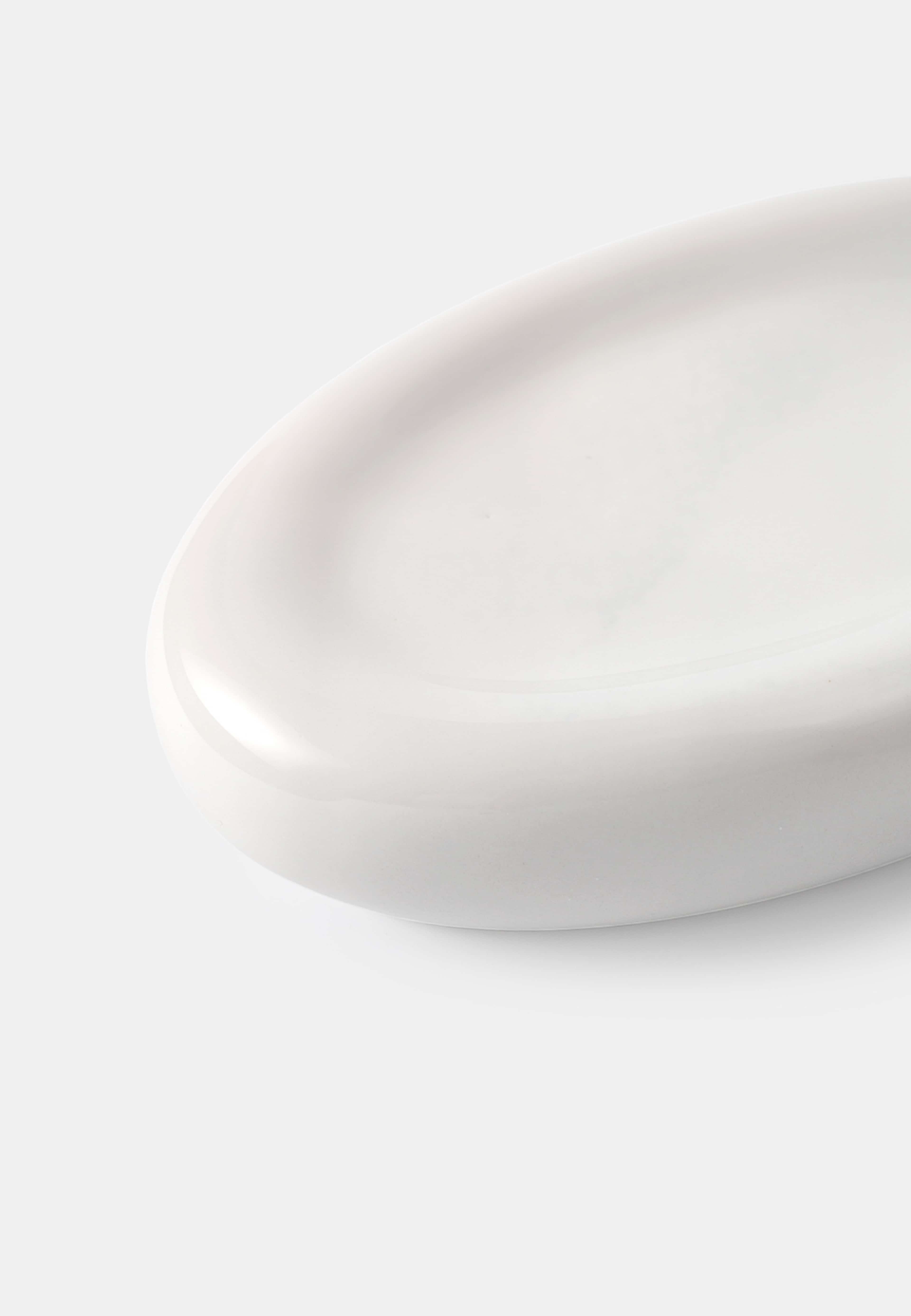 Tvålfat WAVE, från Åhléns Home, i färgen Offwhite. Klicka för att öppna bilden i stort format