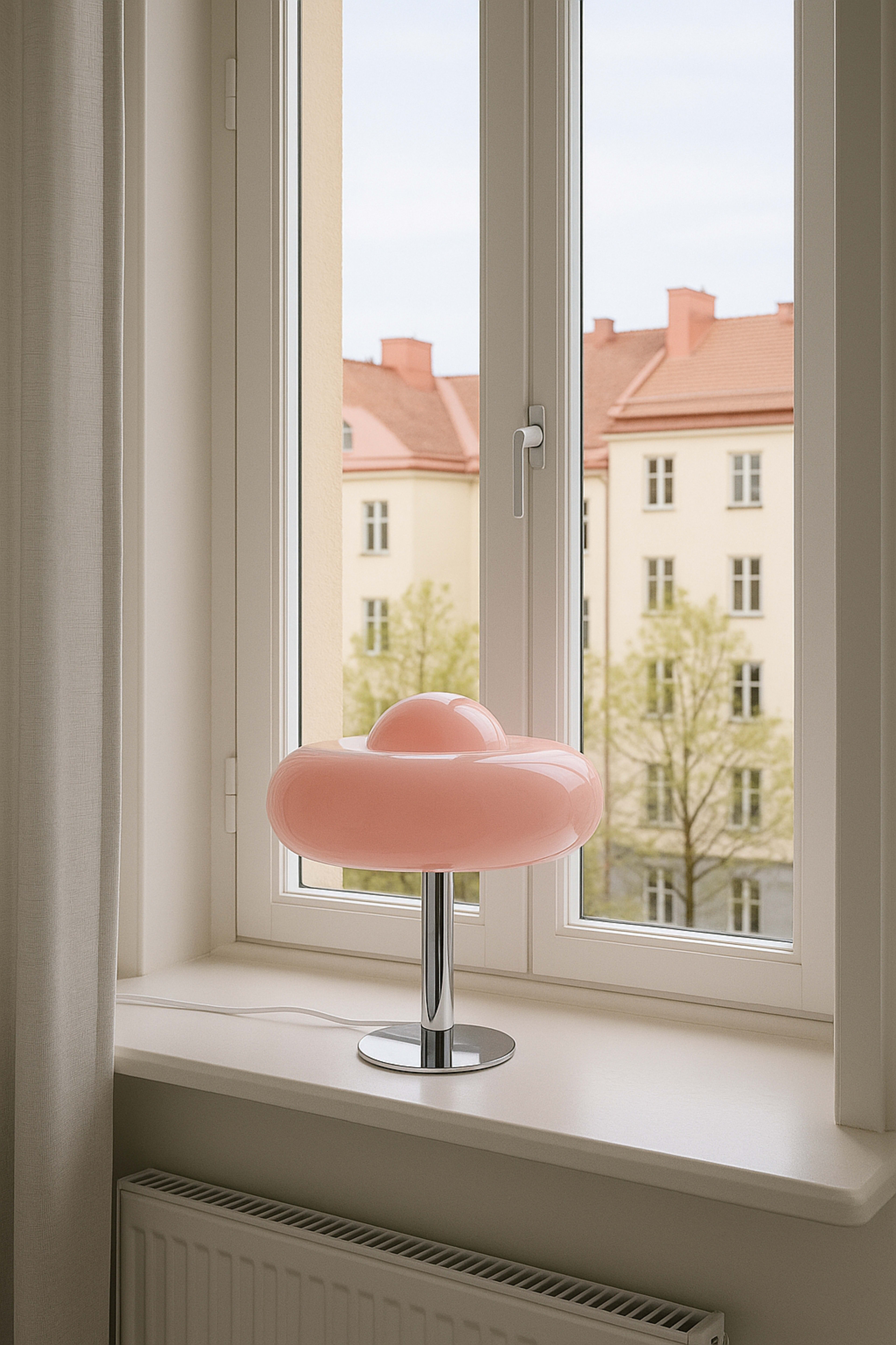 Bordslampa i glas BUBBLES, från MANO ATELIER, i färgen Pink. Klicka för att öppna bilden i stort format