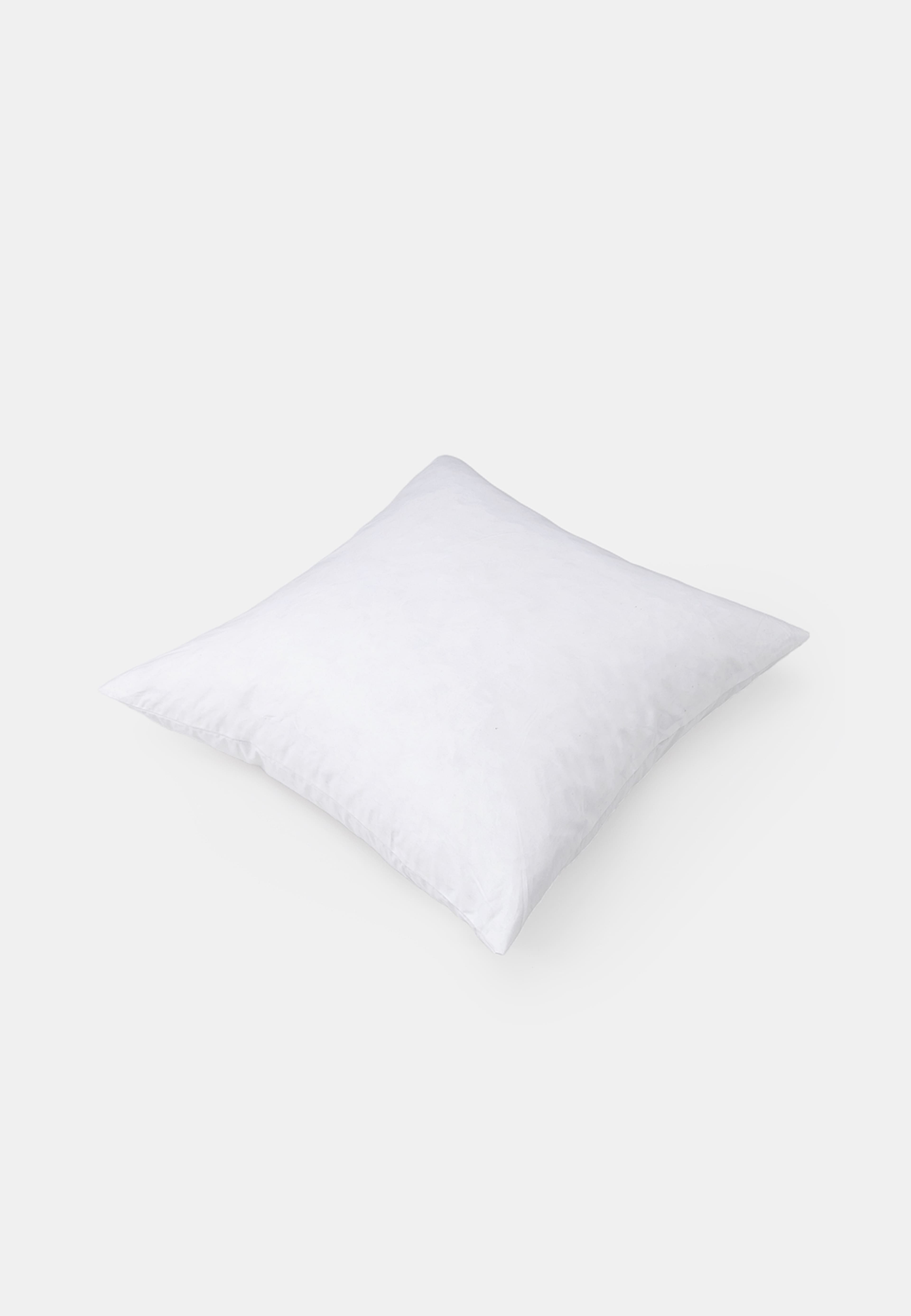 Innerkudde fjäder 50x50 cm, från Åhléns Home, i färgen White. Klicka för att öppna bilden i stort format