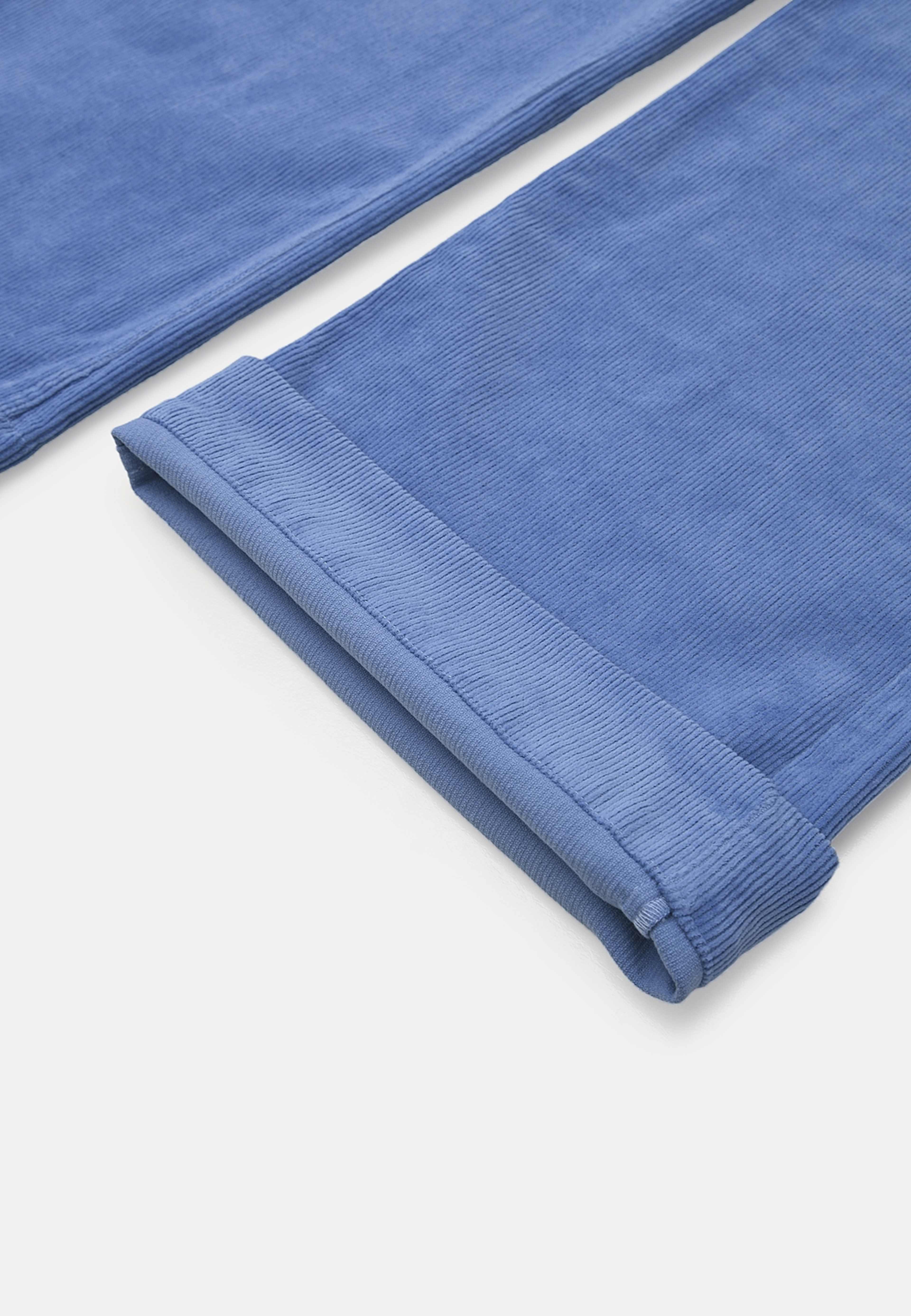 Manchesterbyxor INE, från Carin Wester, i färgen Light Blue. Klicka för att öppna bilden i stort format