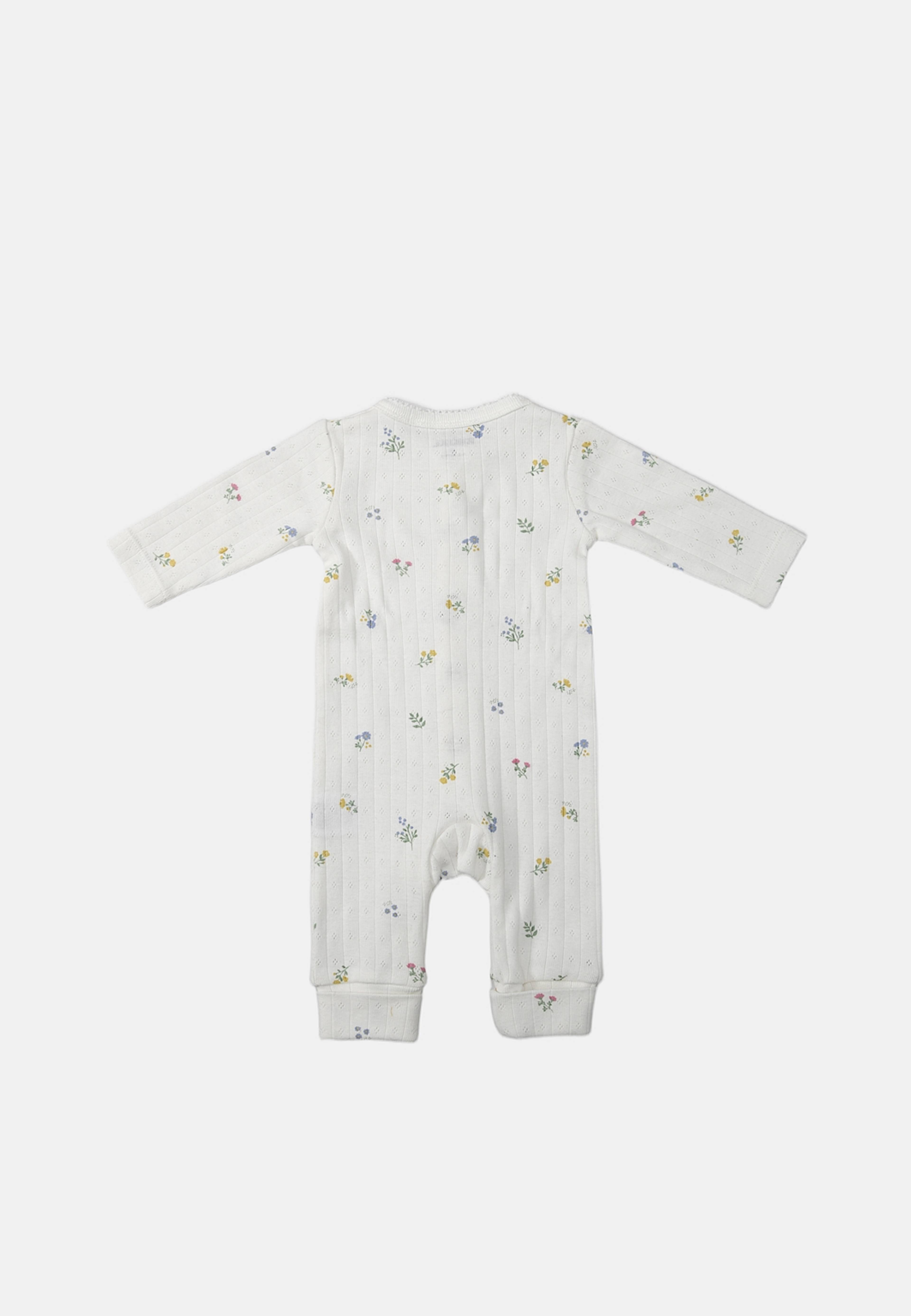 Pointellemönstrad pyjamas LUCY, från RIKIKI, i färgen Flower. Klicka för att öppna bilden i stort format