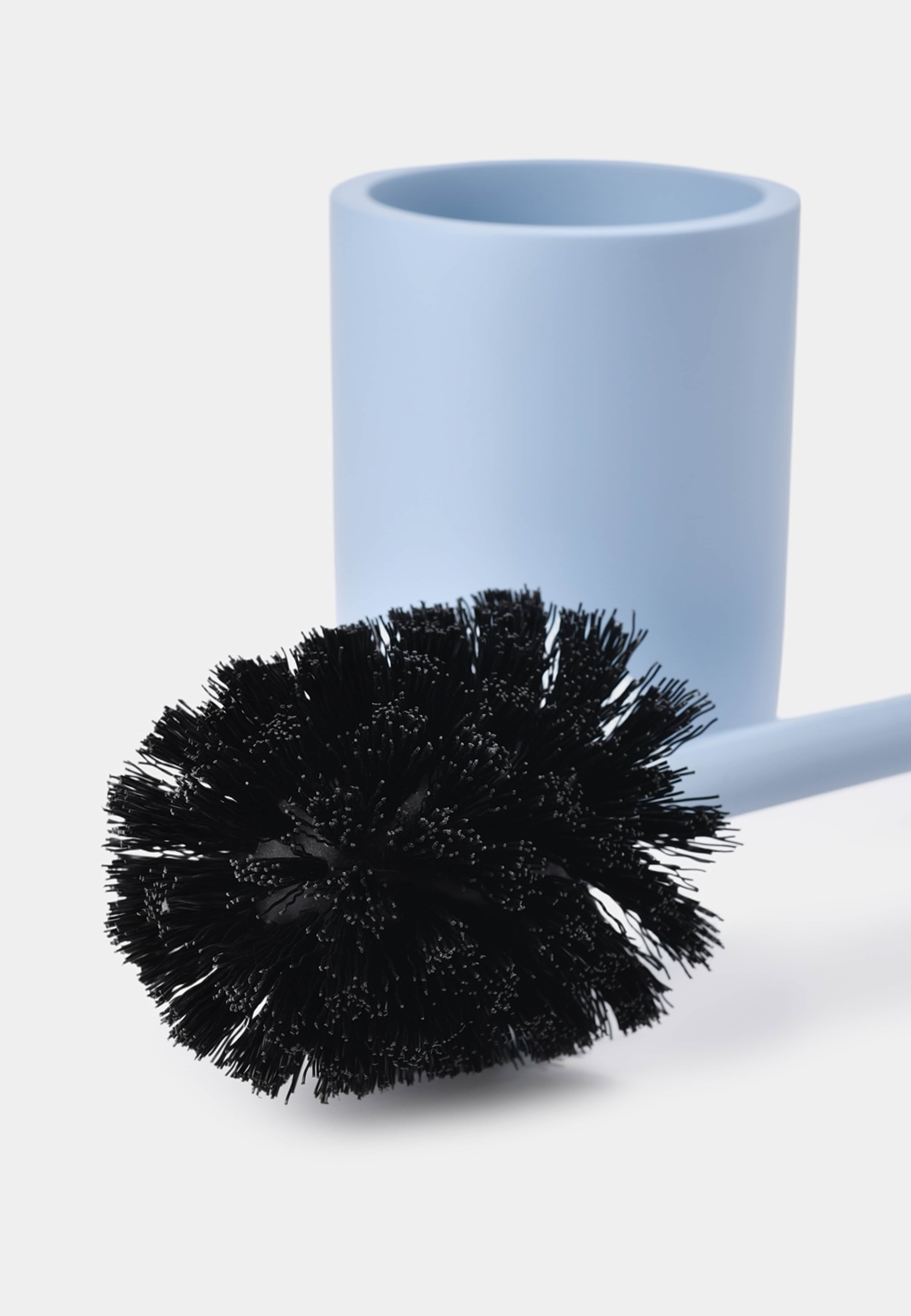 Toalettborste matt, från Åhléns Home, i färgen Lt Blue. Klicka för att öppna bilden i stort format