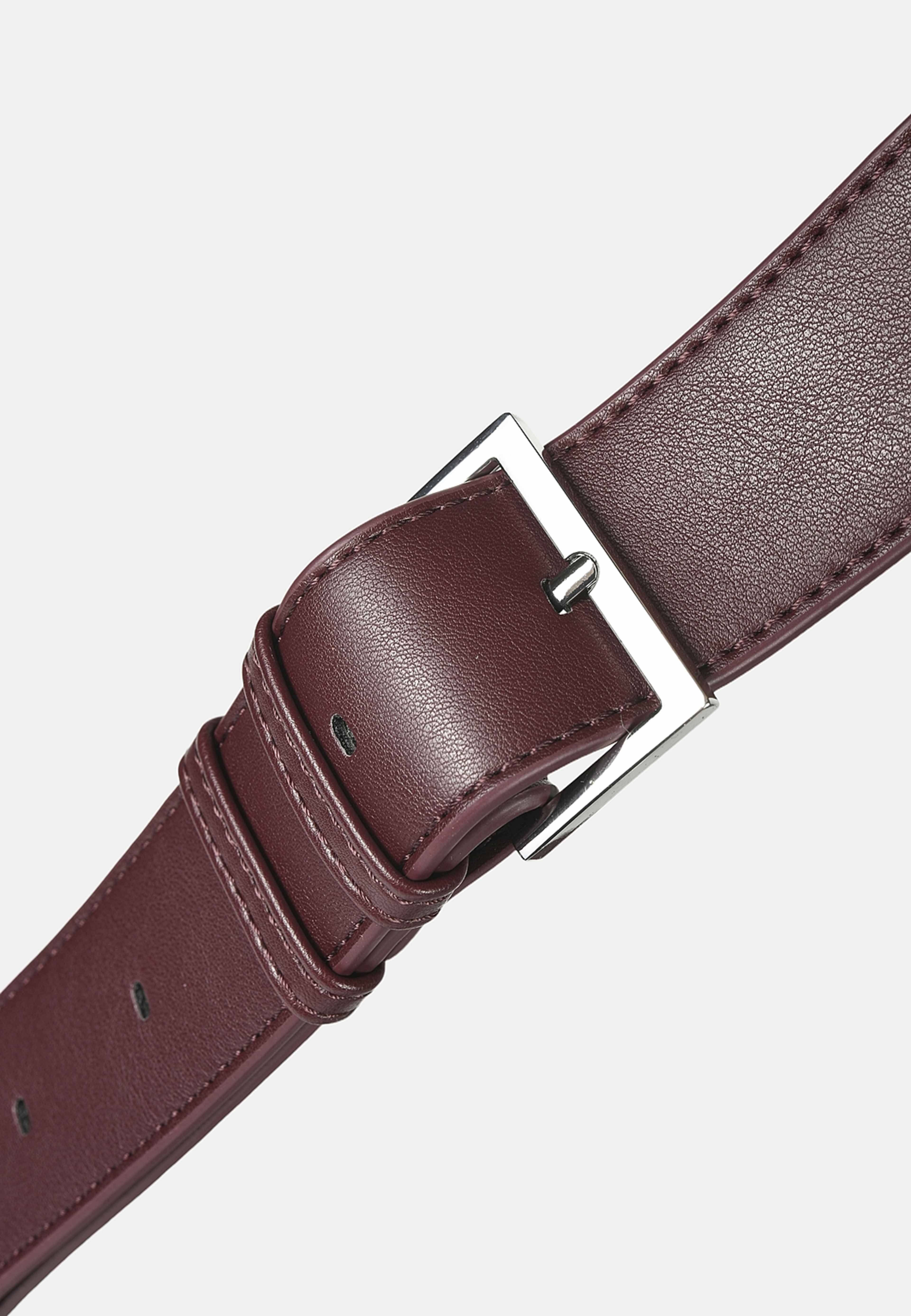 Crossbody CYNTHIA, från Carin Wester, i färgen Burgundy. Klicka för att öppna bilden i stort format