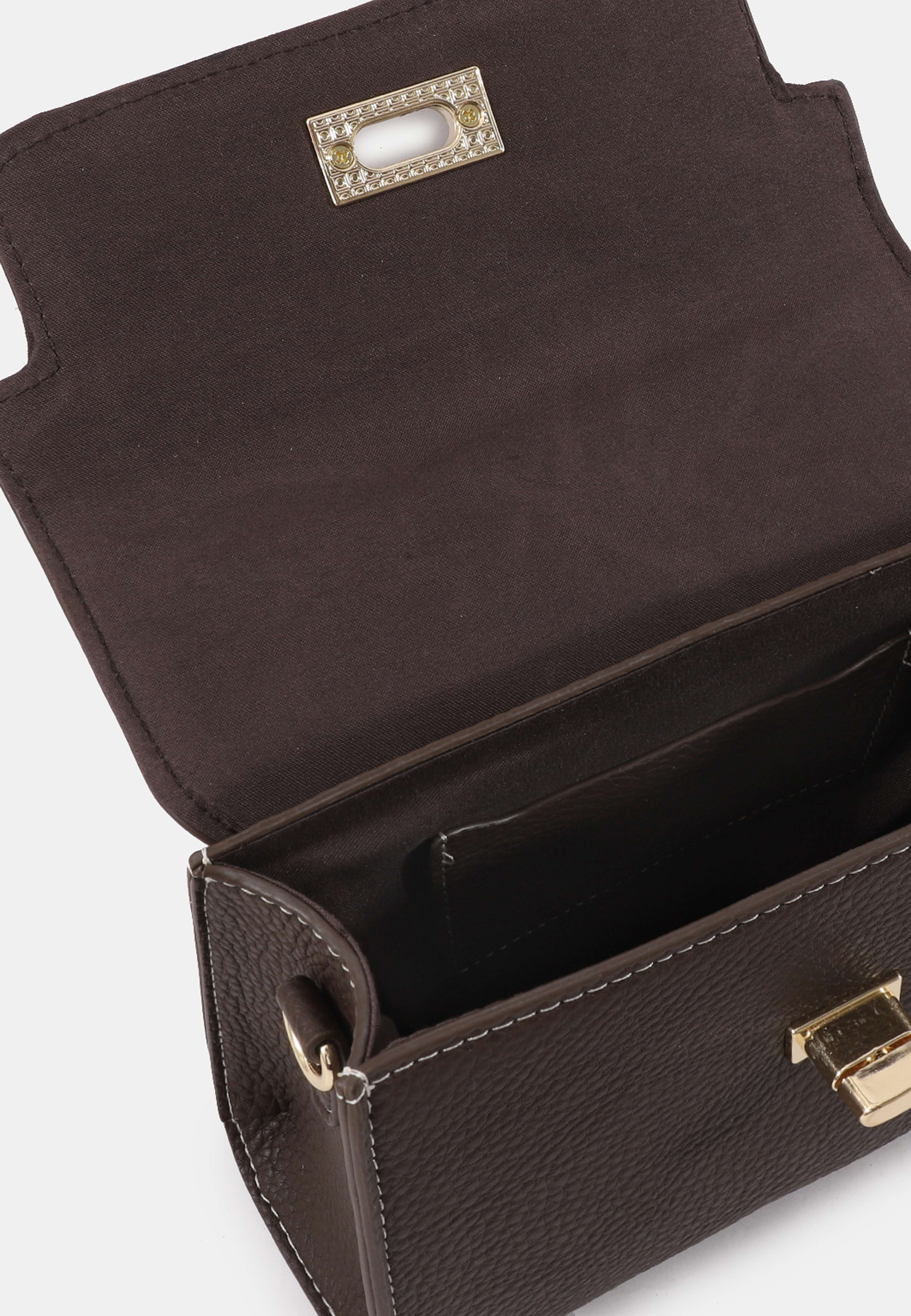 Handväska mini LOVA, från Å WOMAN, i färgen Dk Brown. Klicka för att öppna bilden i stort format