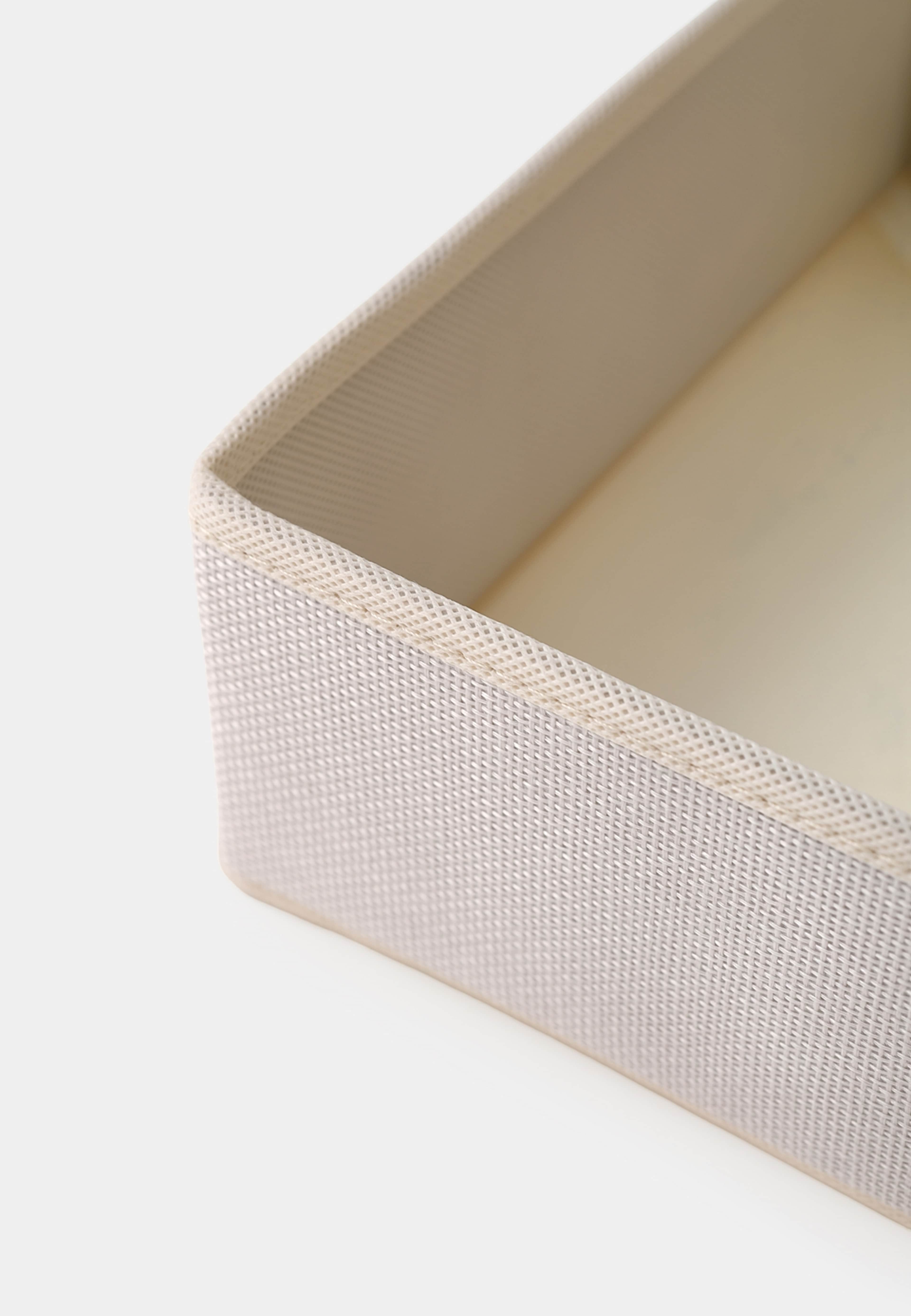 Förvaringslåda NOAH 34x24 cm, från Åhléns Home, i färgen Beige. Klicka för att öppna bilden i stort format