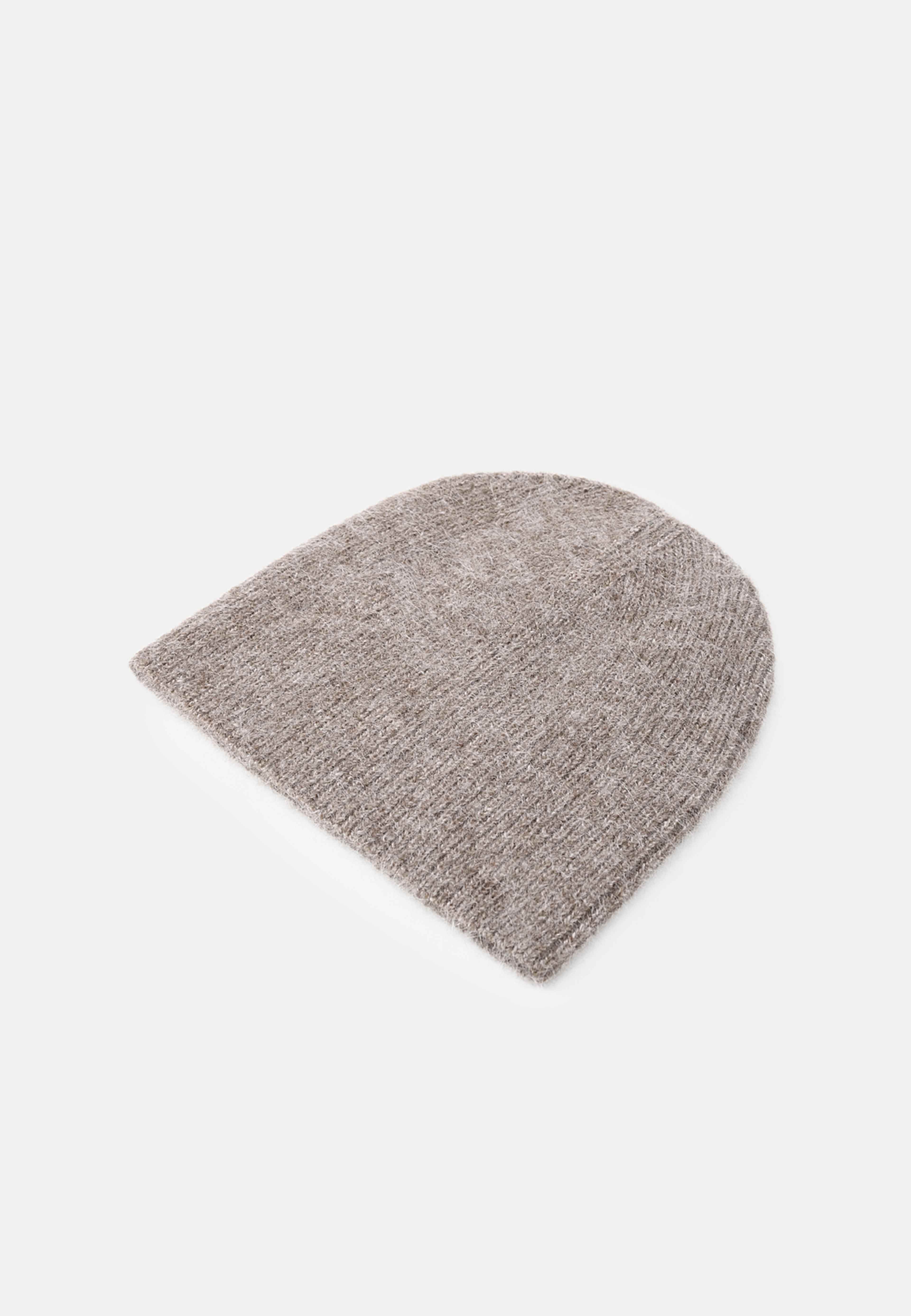 Mössa i ull- och mohairmix BARBRO, från Wera, i färgen Mole melange. Klicka för att öppna bilden i stort format