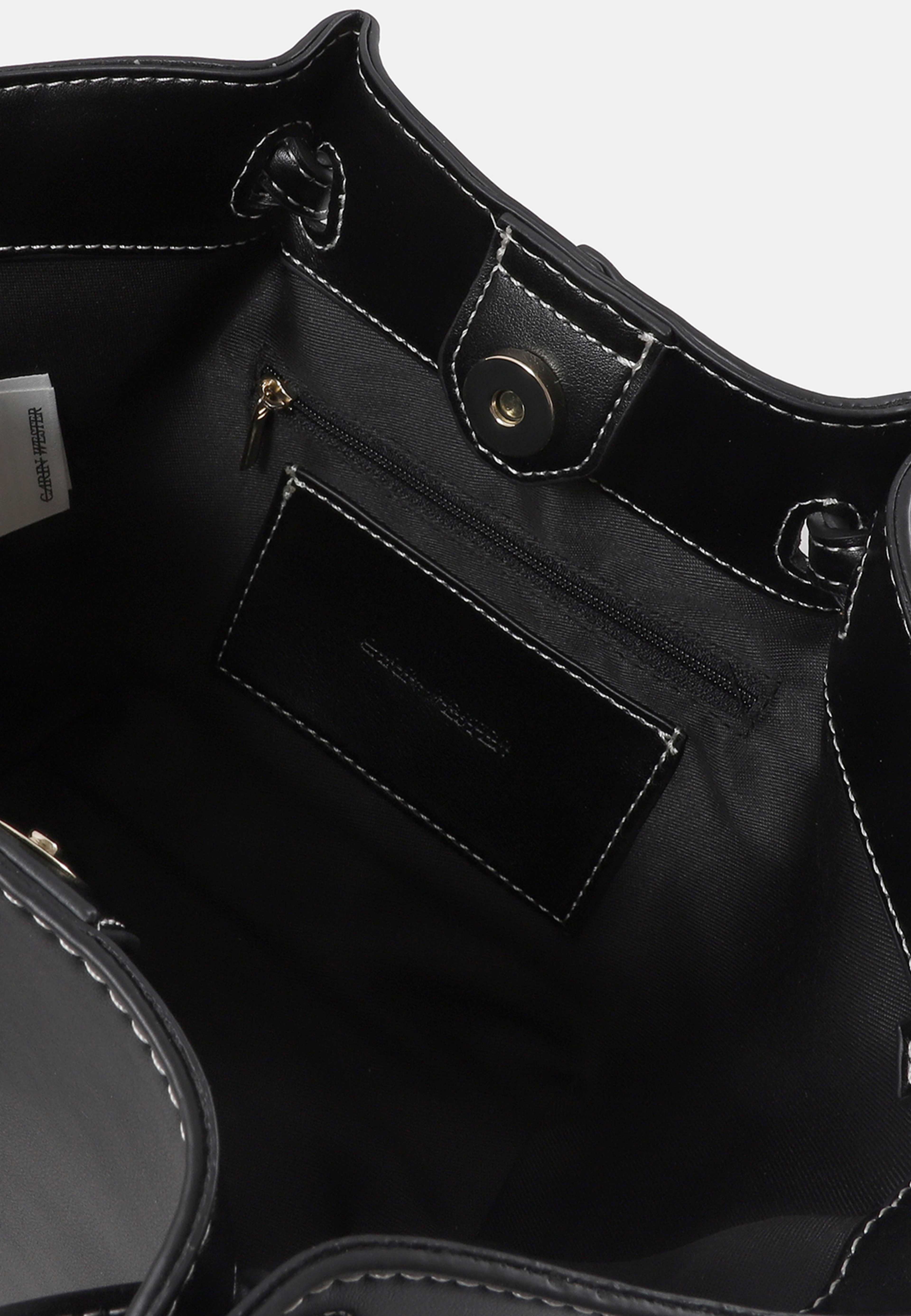 Crossbody SOPHIE, från Carin Wester, i färgen Black. Klicka för att öppna bilden i stort format