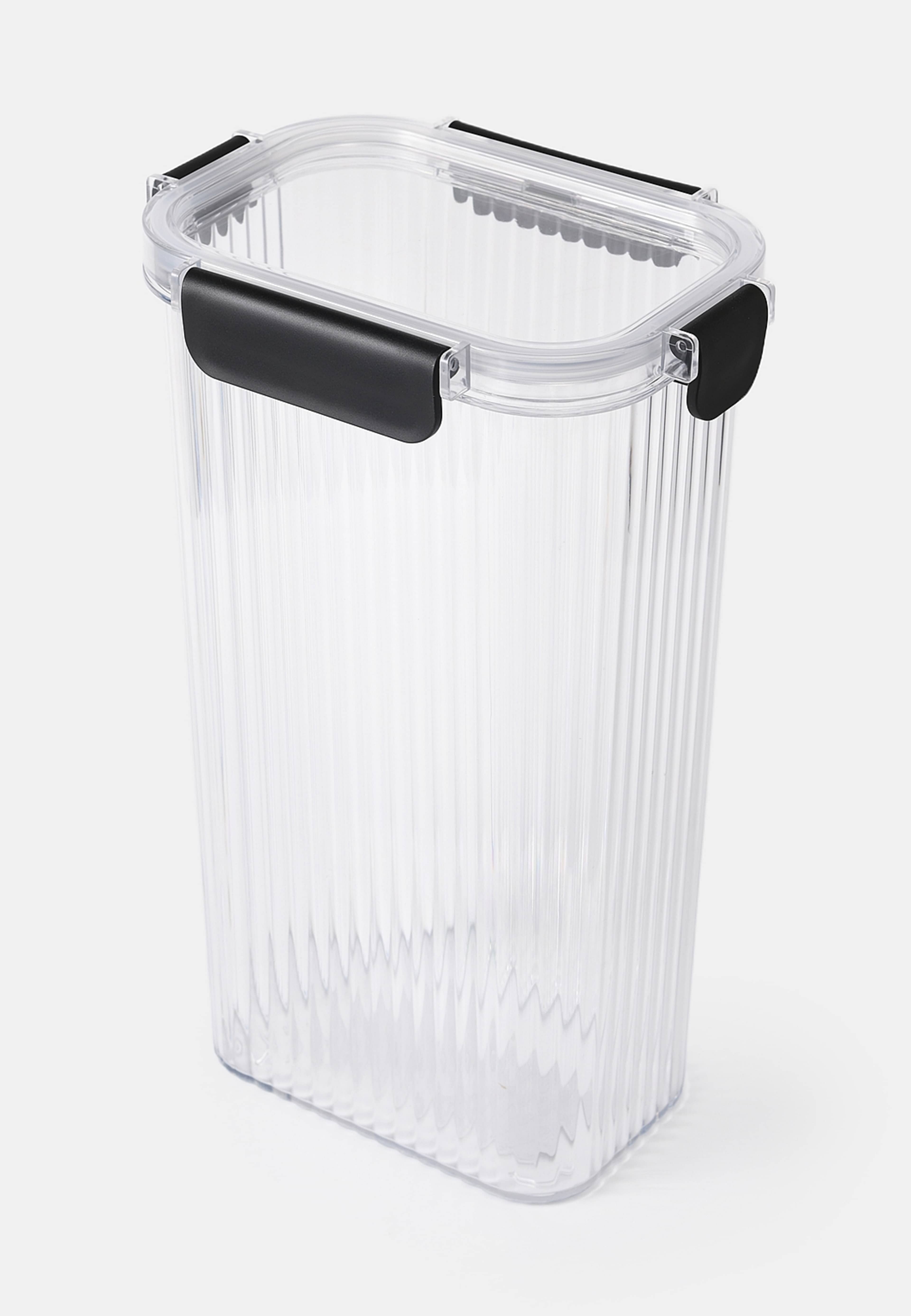 Burk med lock 2 L, från Åhléns Home, i färgen Clear. Klicka för att öppna bilden i stort format