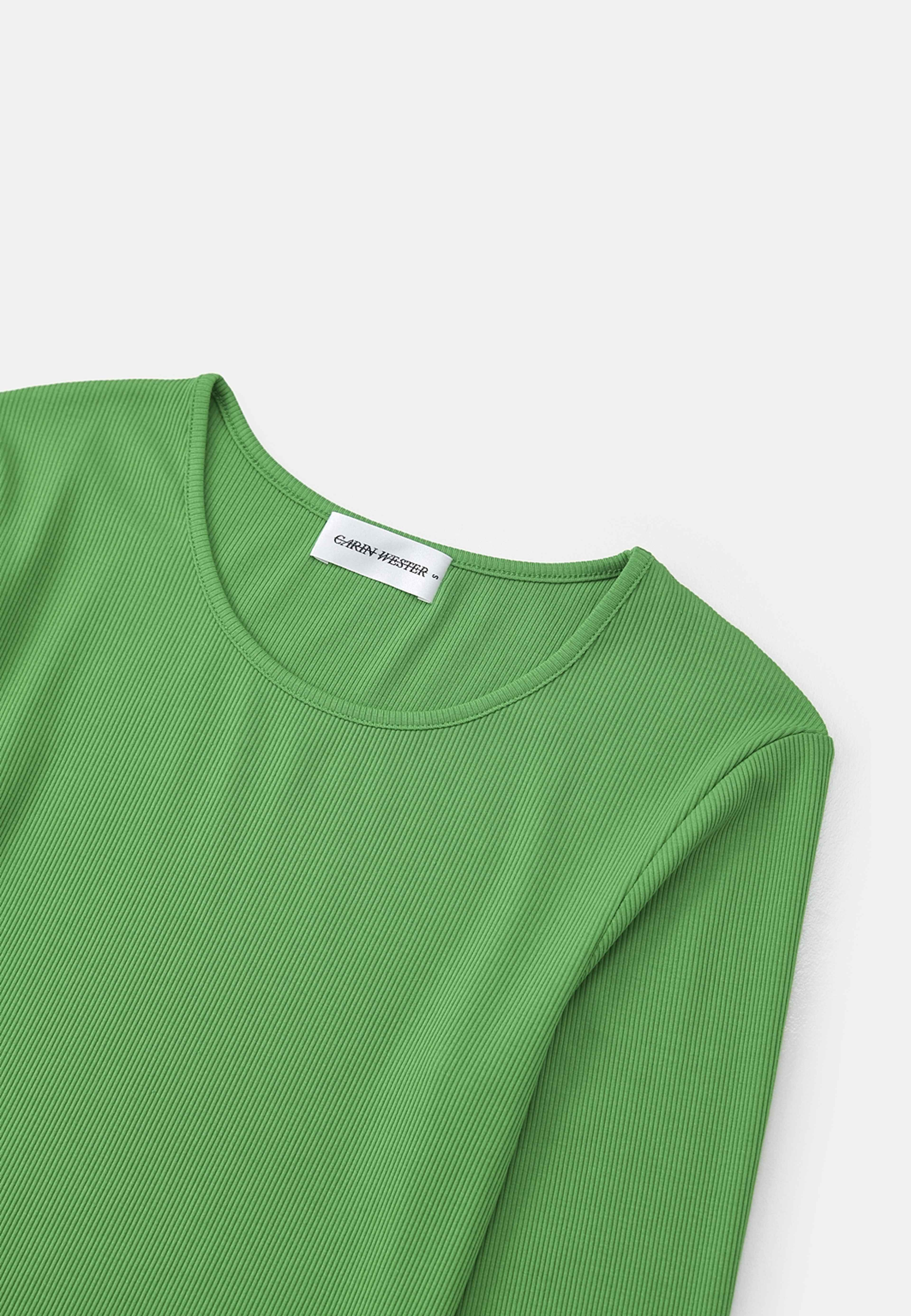 Långärmad topp ISTAR, från Carin Wester, i färgen Bright Green. Klicka för att öppna bilden i stort format