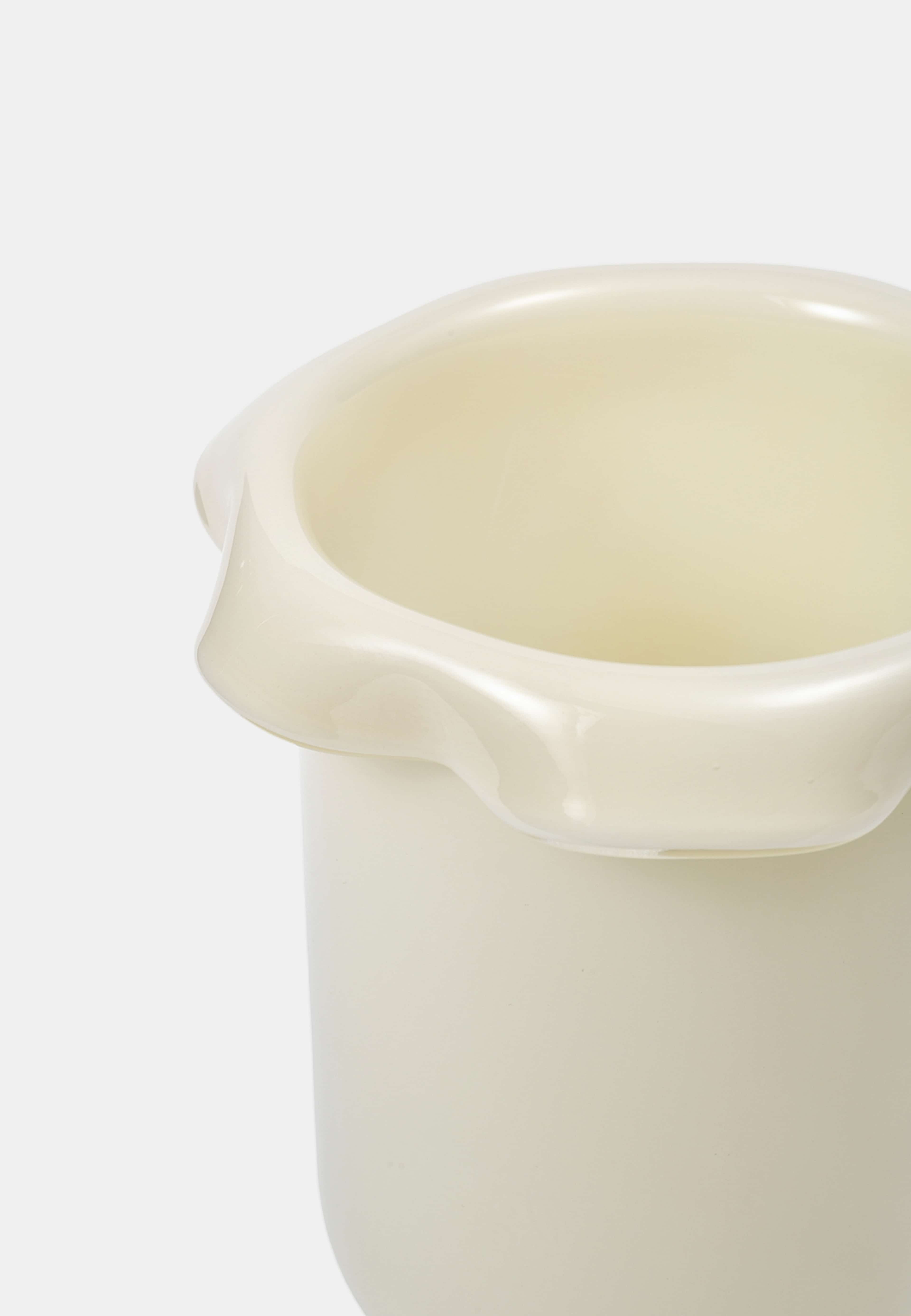 Vas FLORENCE, från Åhléns Home, i färgen Lt Yellow. Klicka för att öppna bilden i stort format