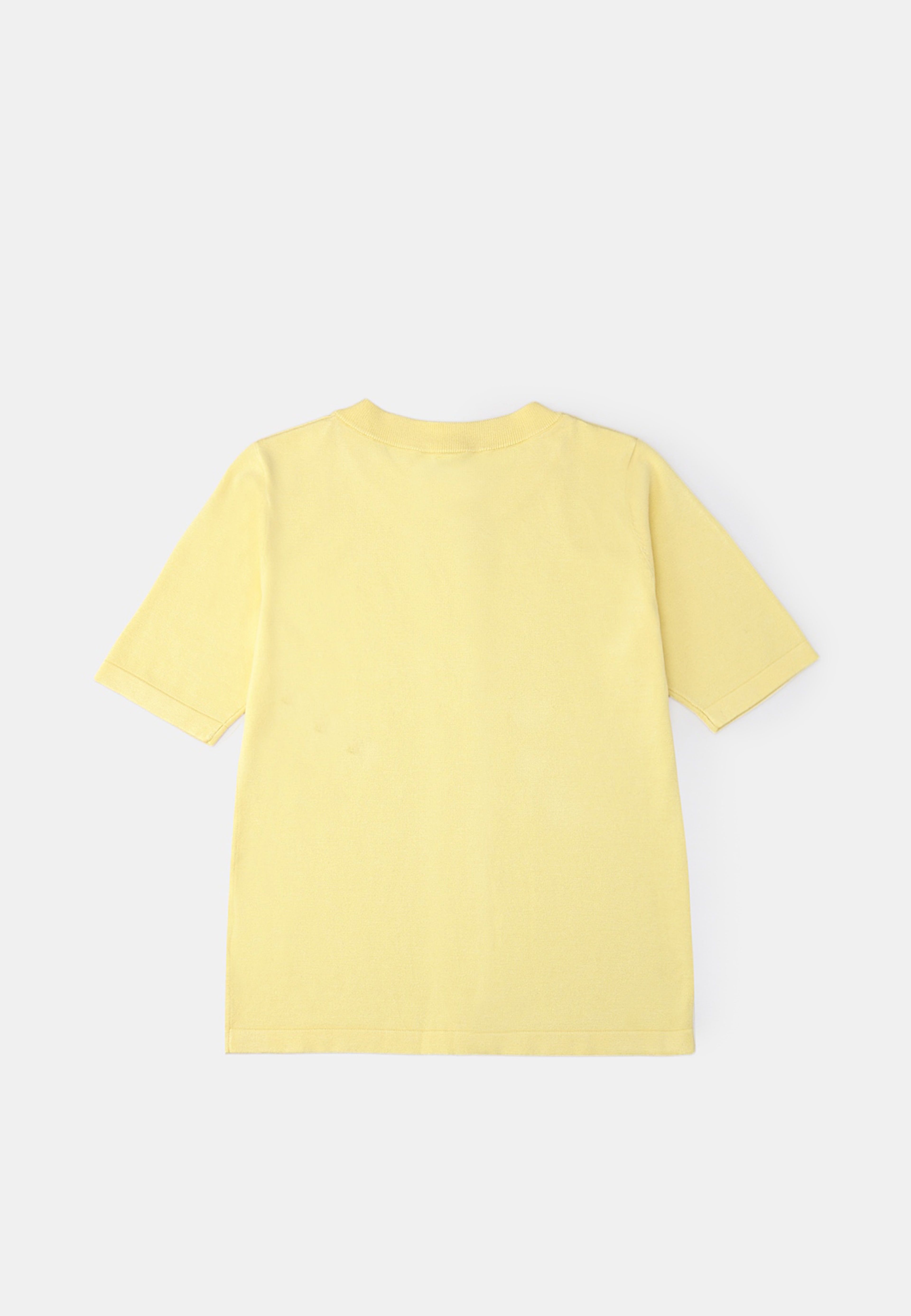 Kortärmad cardigan VANESSA, från Å WOMAN, i färgen Yellow. Klicka för att öppna bilden i stort format
