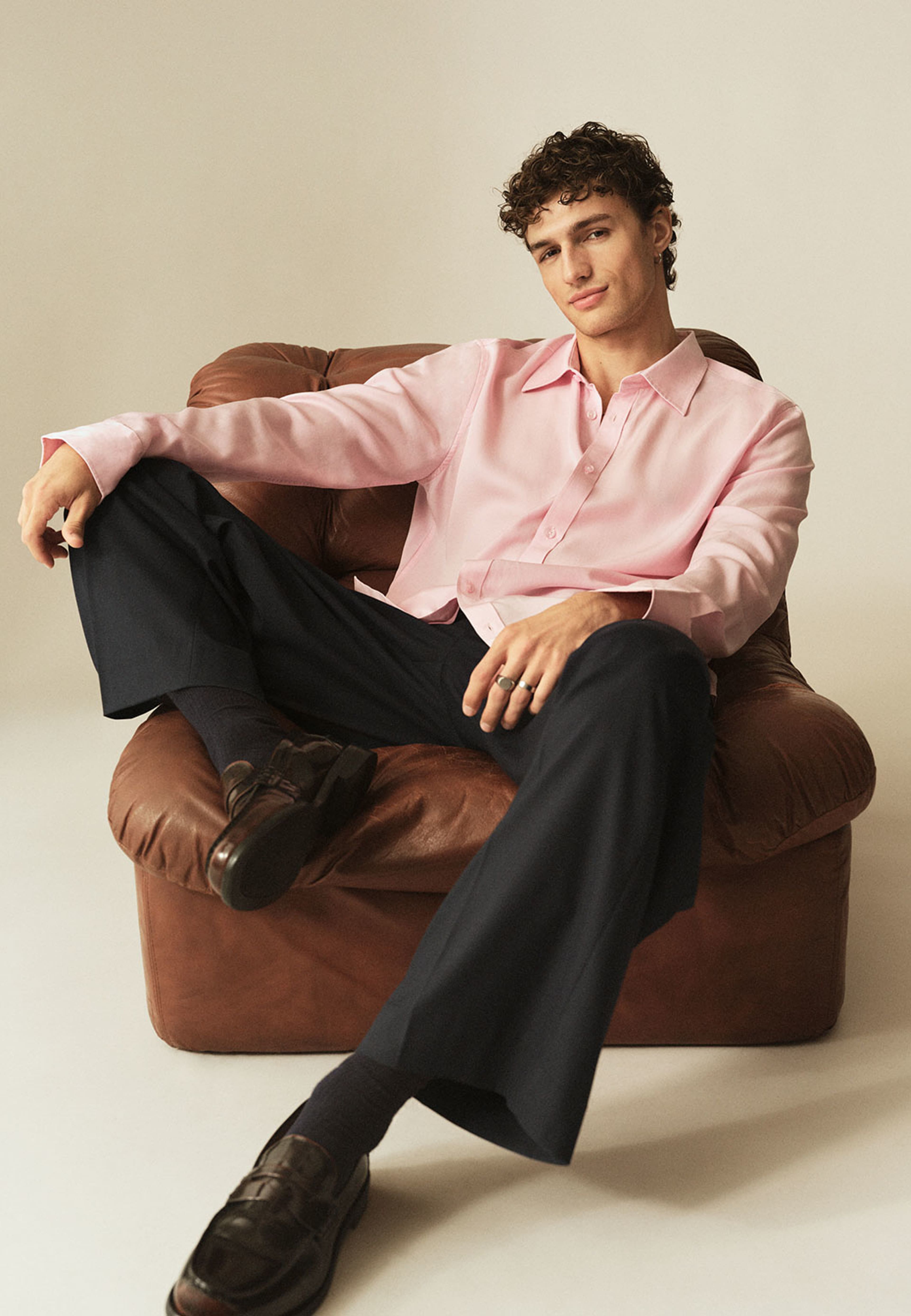 Vida byxor LEWIS, från NORVIE, i färgen Navy. Klicka för att öppna bilden i stort format