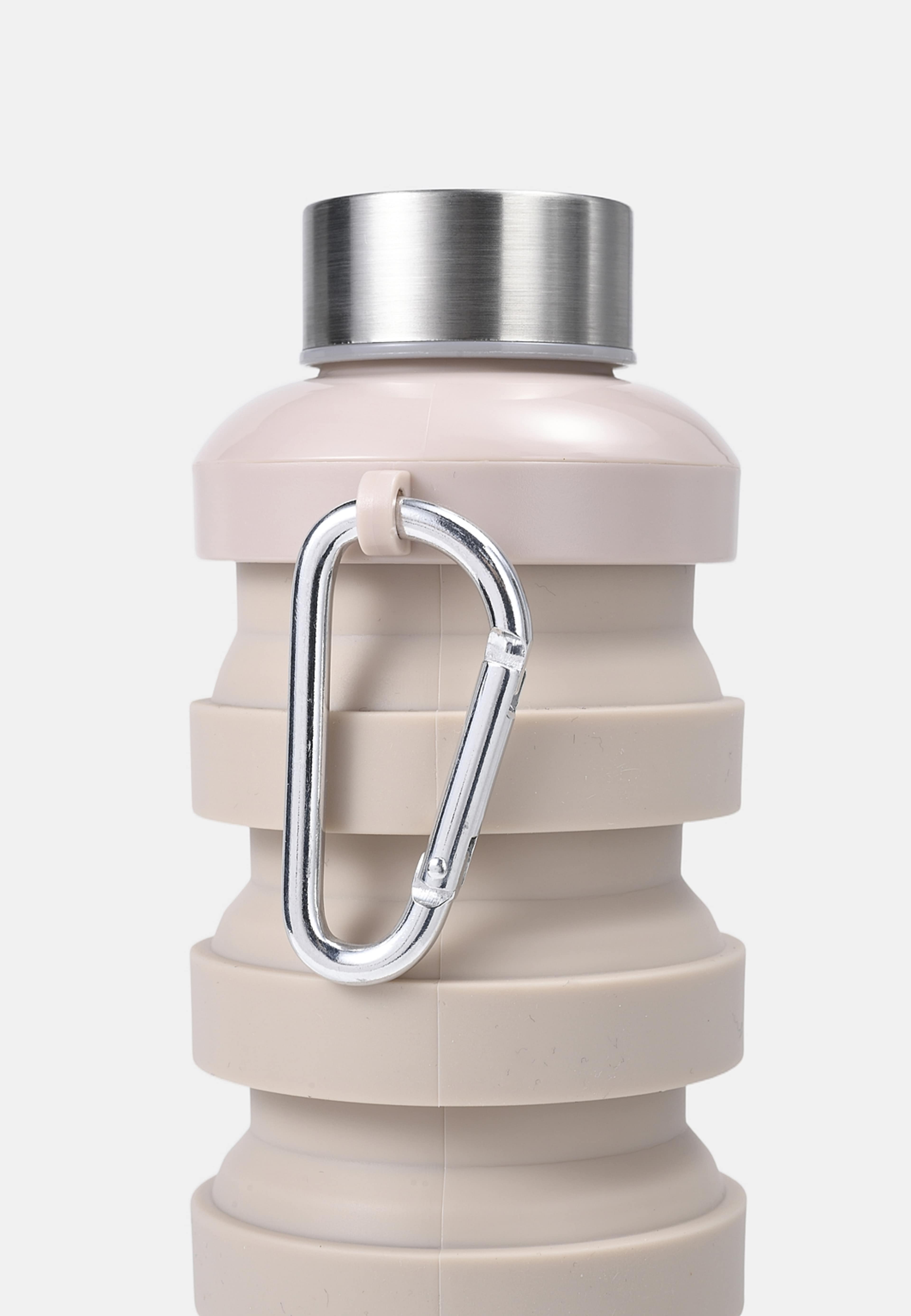 Hopfällbar flaska i silikon 500 ml, från Åhléns Home, i färgen Beige. Klicka för att öppna bilden i stort format