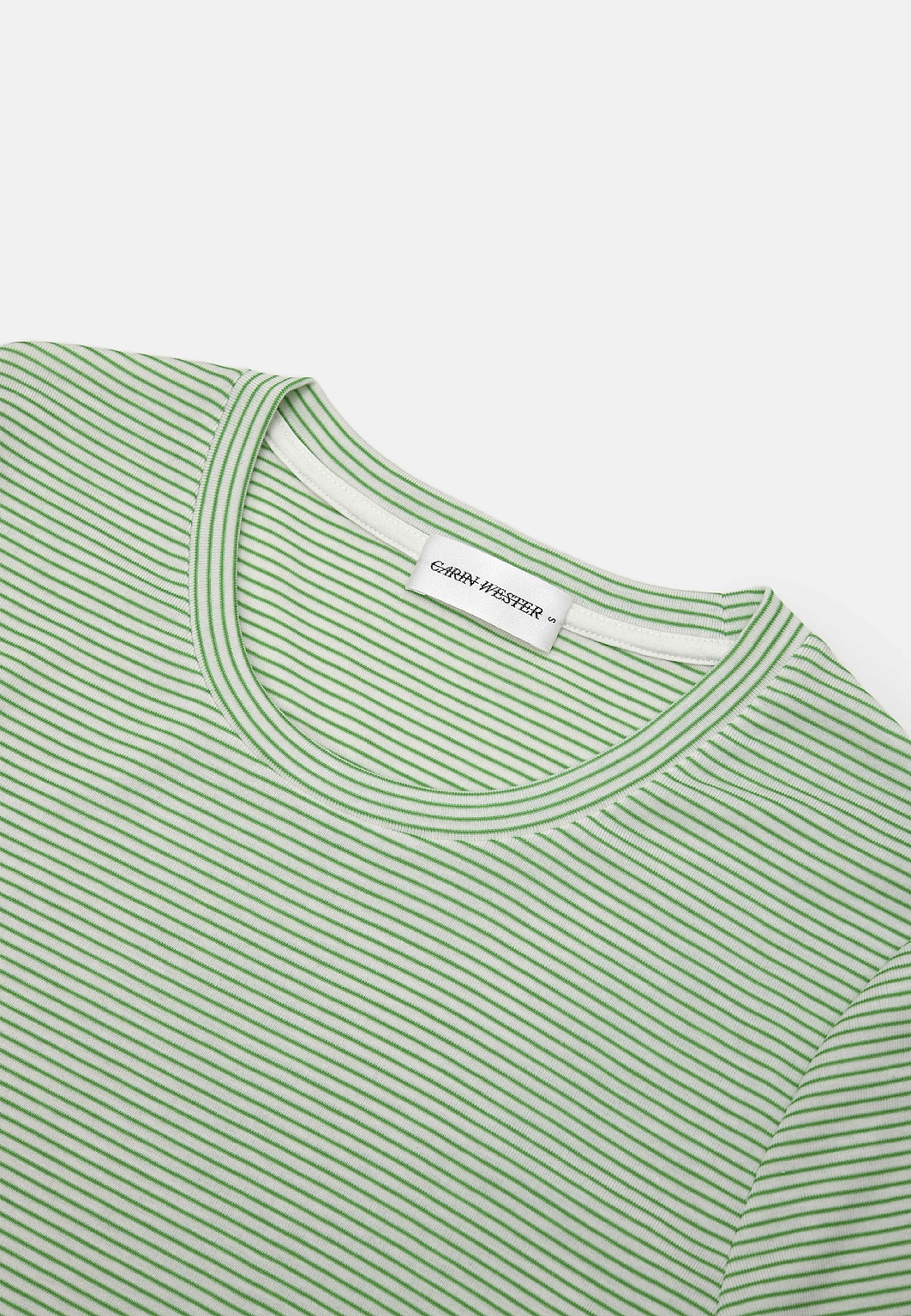 T-shirt IVIE, från Carin Wester, i färgen White/Green. Klicka för att öppna bilden i stort format