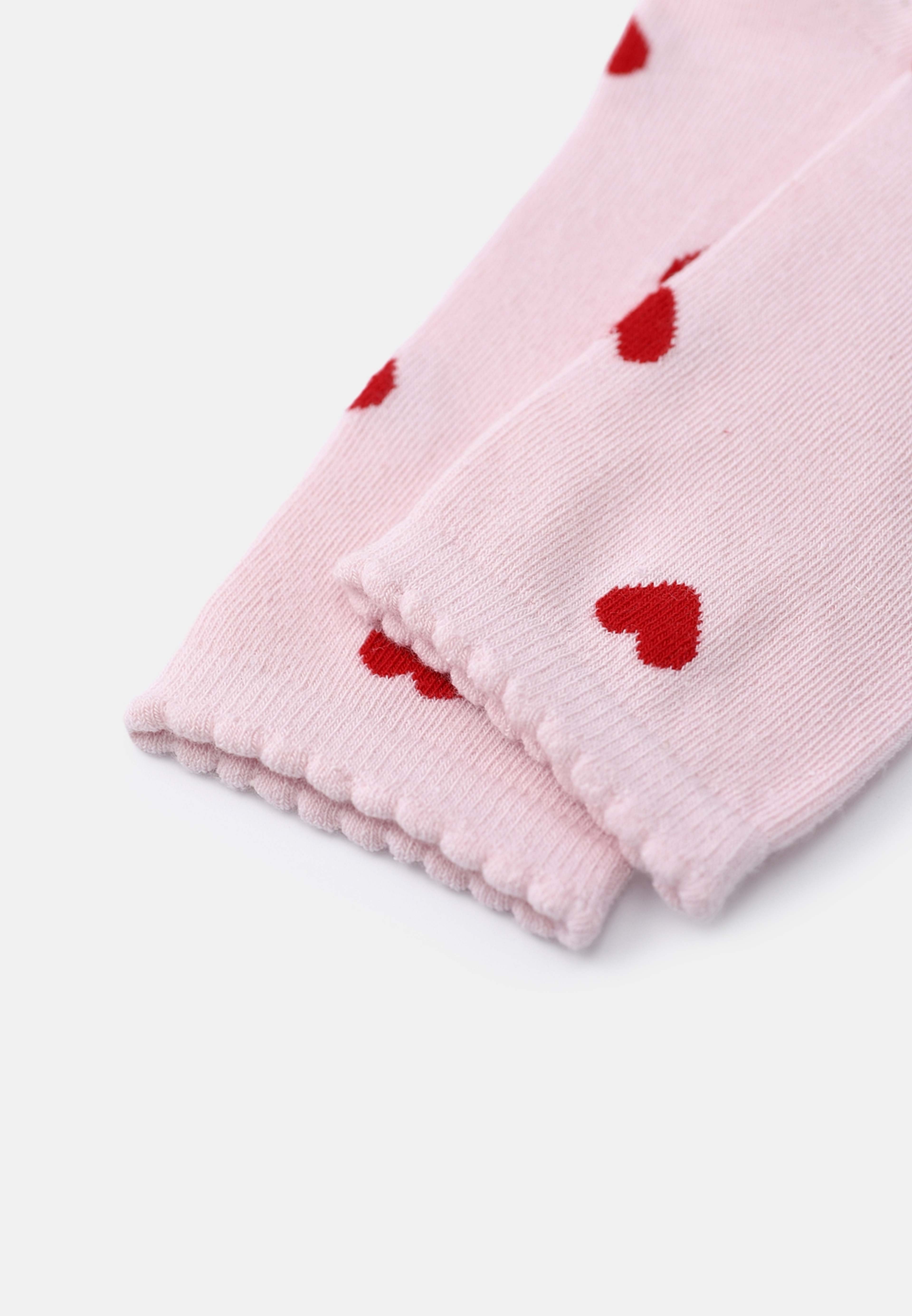 Hjärtmönstrade strumpor, 3-pack, från Å WOMAN, i färgen Red Heart. Klicka för att öppna bilden i stort format