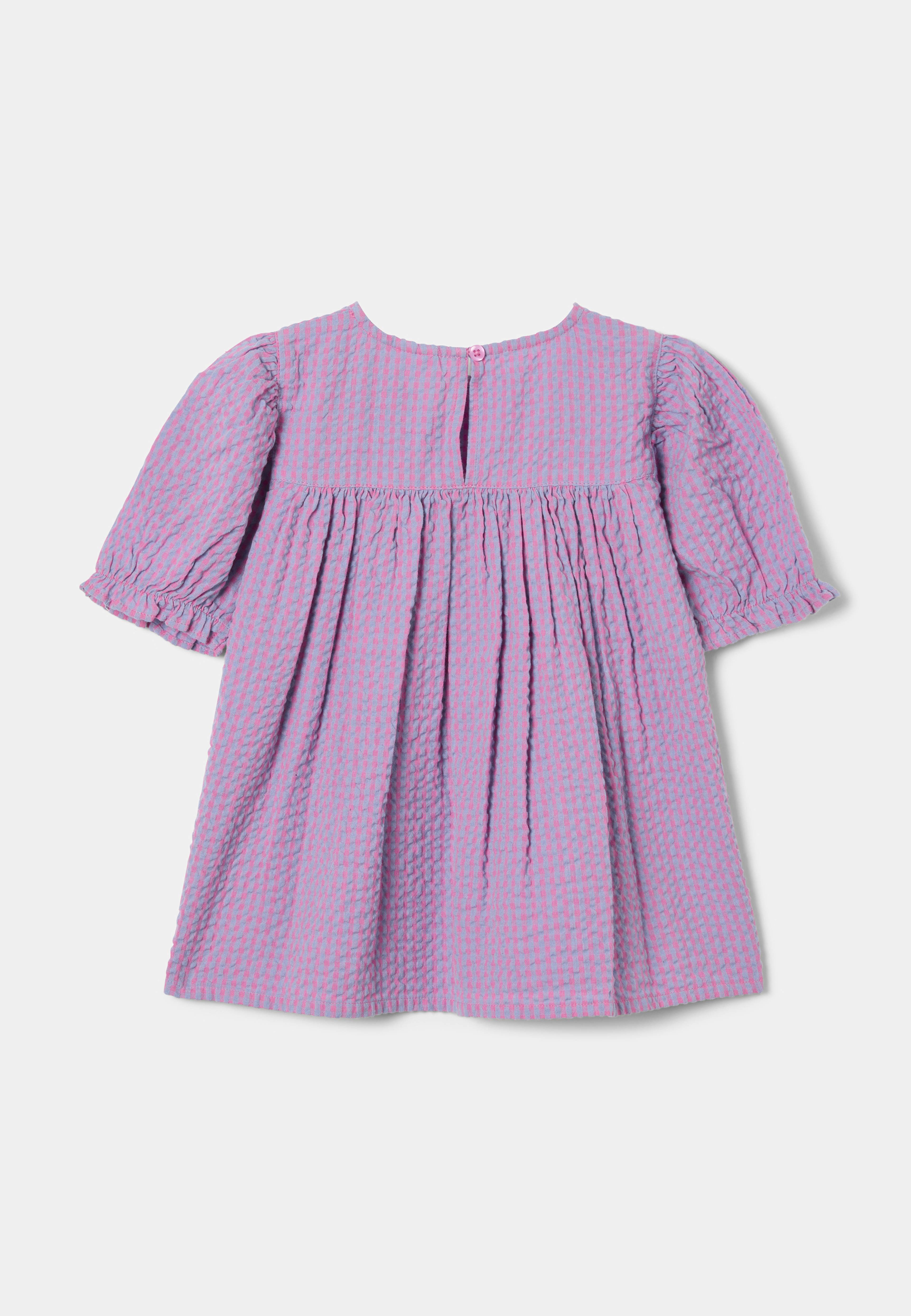 Topp MADDY gingham, från RIKIKI, i färgen Purple. Klicka för att öppna bilden i stort format