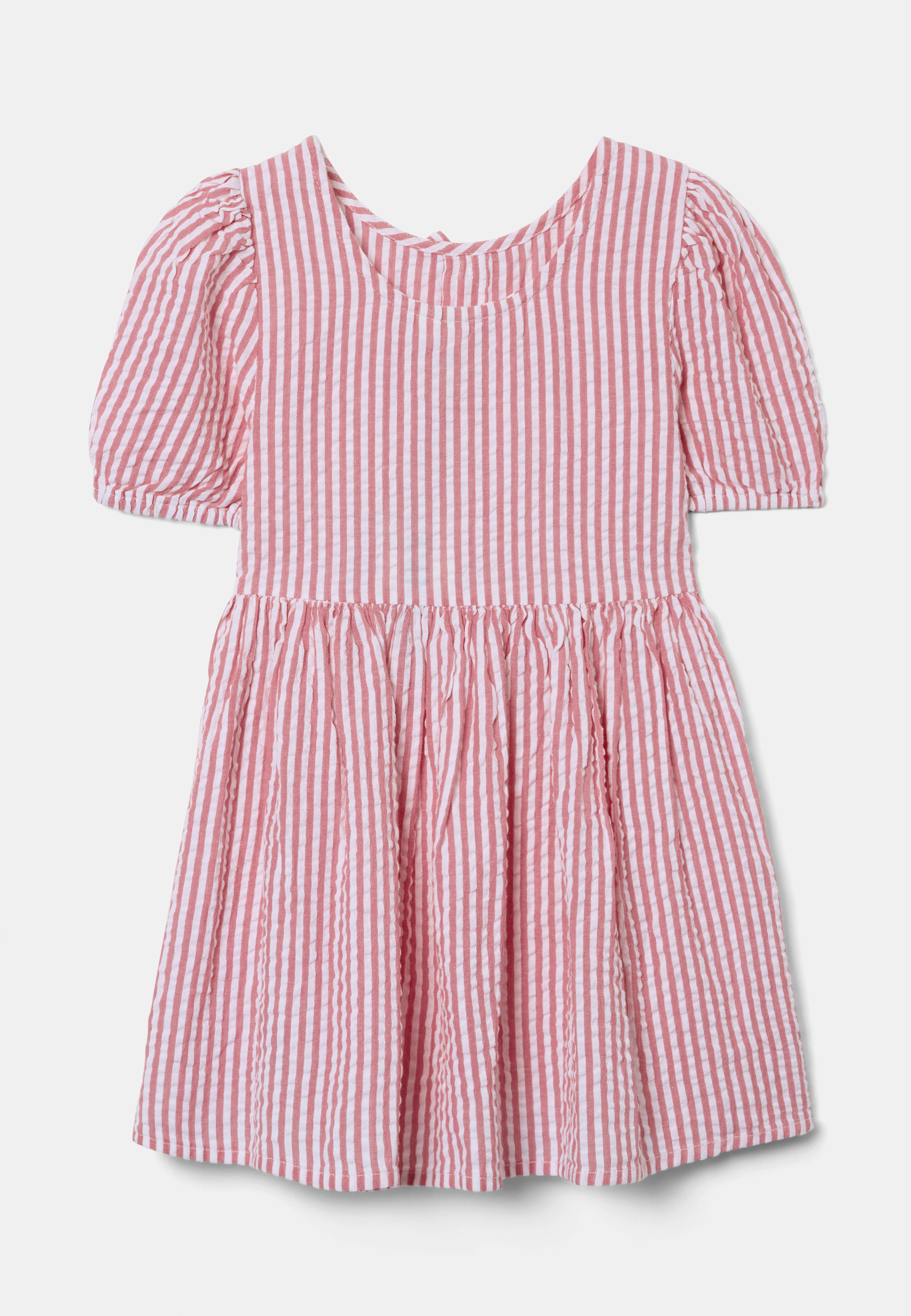 Klänning i bäckebölja CAMILLE, från RIKIKI, i färgen Pink. Klicka för att öppna bilden i stort format