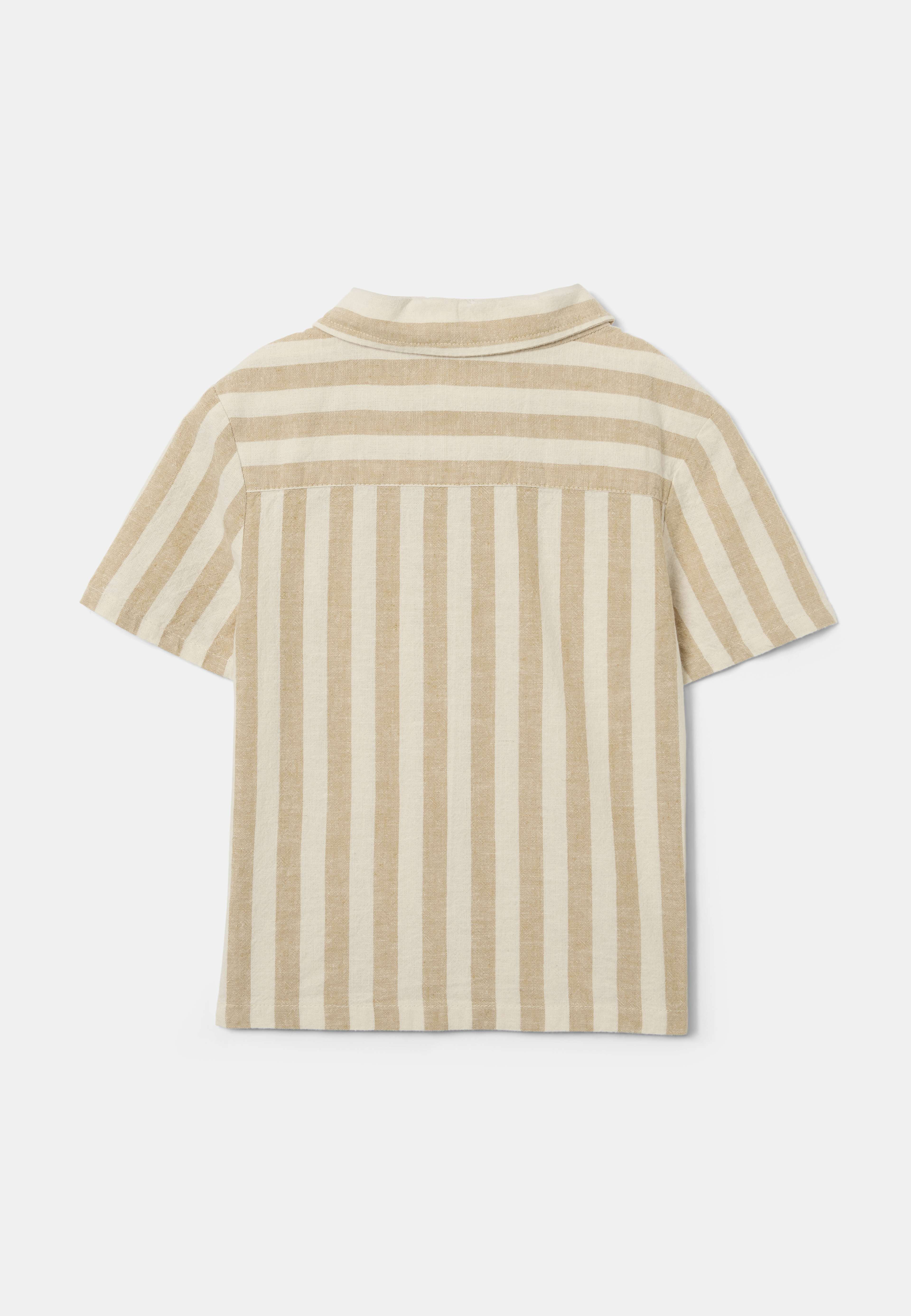 Randig skjorta i linnemix BEN, från RIKIKI, i färgen Beige/Off White. Klicka för att öppna bilden i stort format